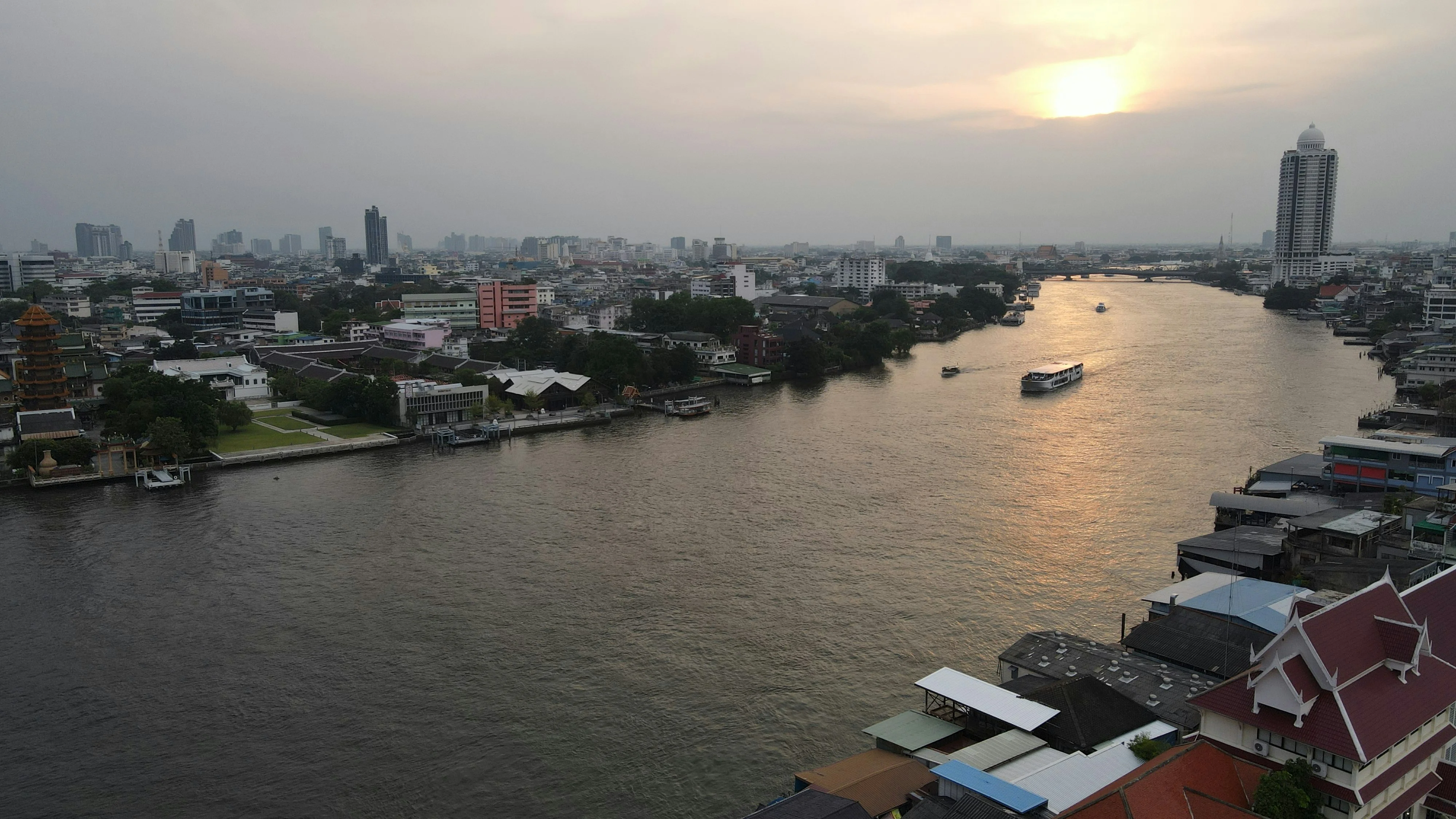 Cultural Highlights in Bangkok: Affordable, Accessible, and Awe-Inspiring Image 2