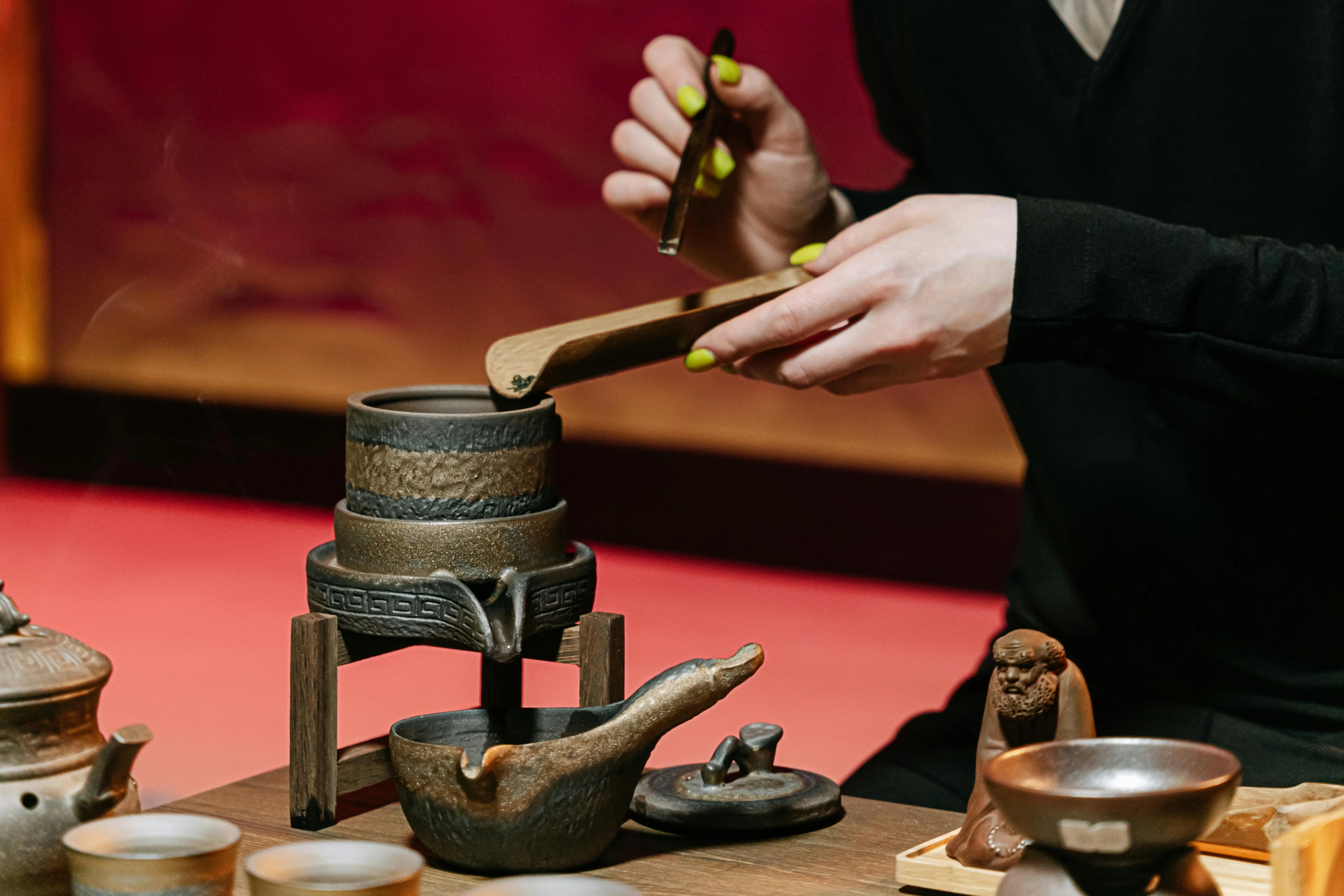 A Tale of Two Spirits: Brewing Love in Beijing's Traditional Tea Ceremonies Image 1