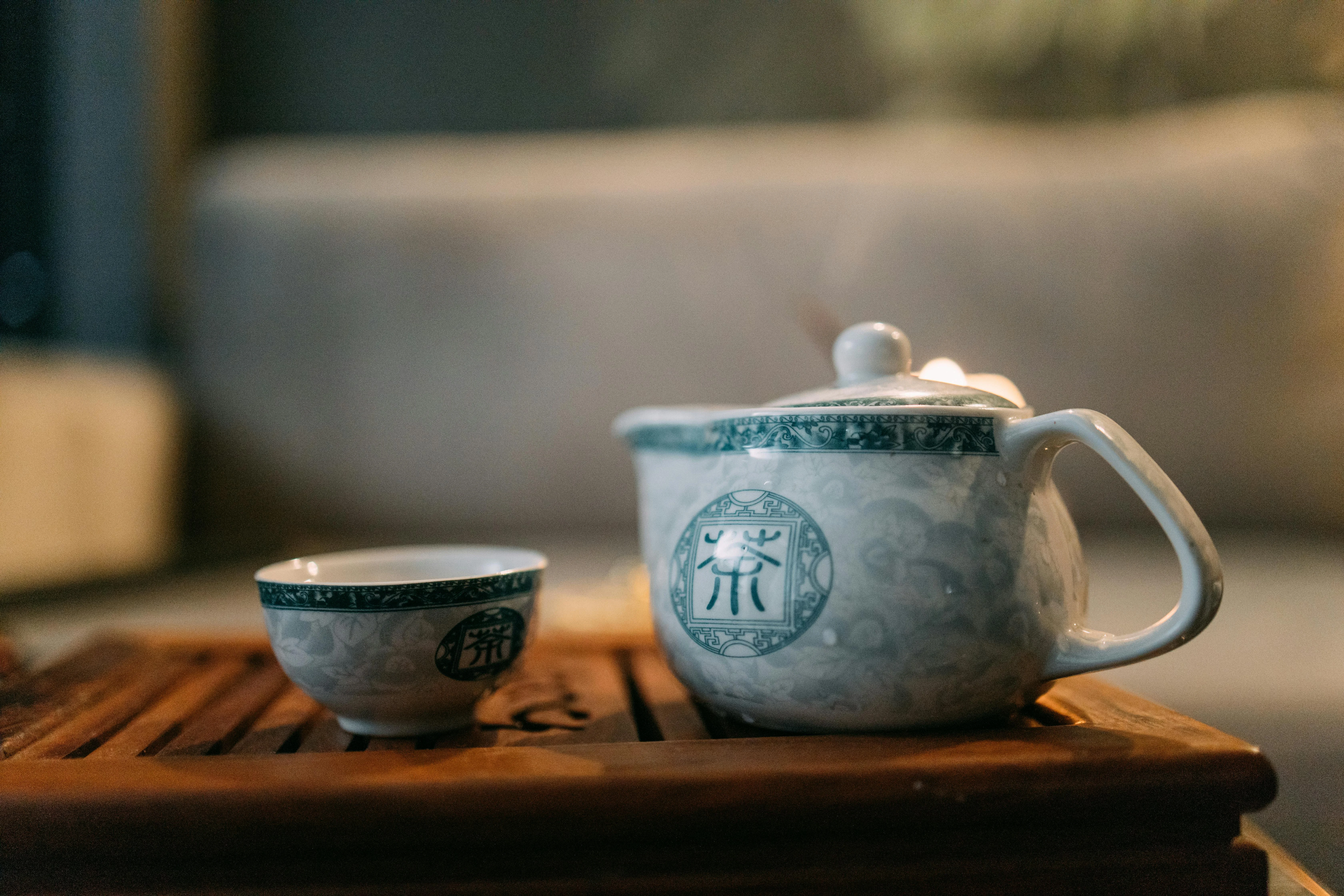 A Tale of Two Spirits: Brewing Love in Beijing's Traditional Tea Ceremonies Image 3