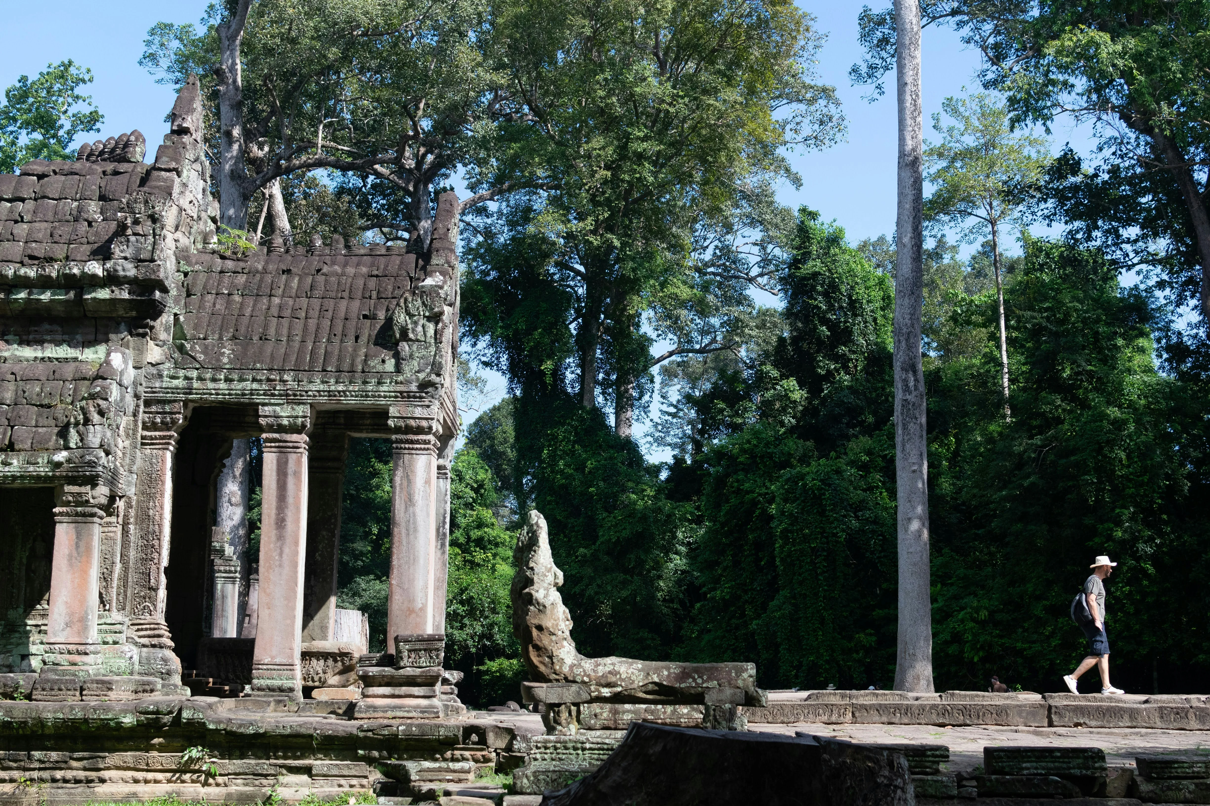 Experience the Spiritual: Siem Reap's Most Enchanting Temples Image 3