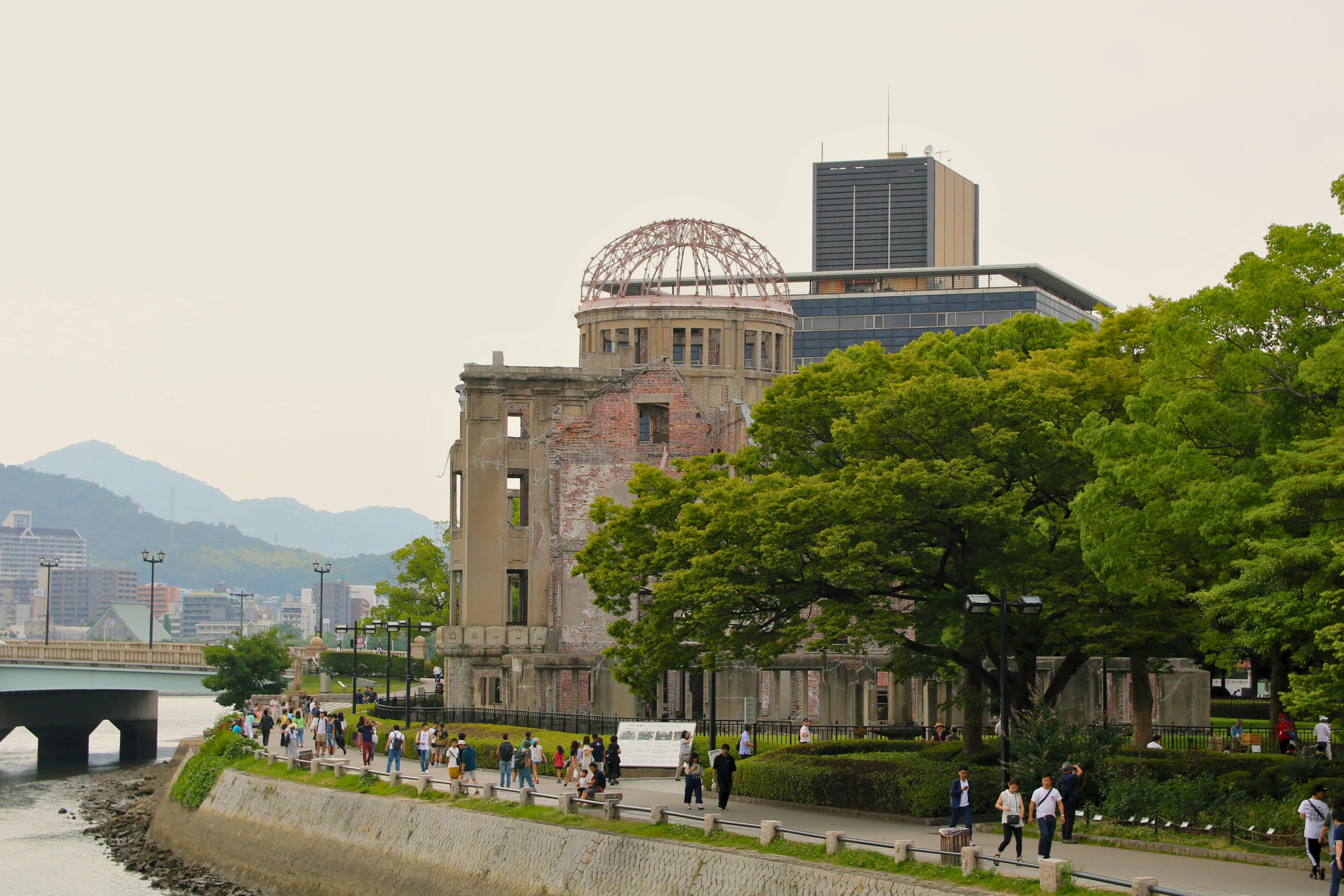 Hiroshima's Serene Rivers: A Digital Nomad's Guide to Remote Work by the Water Image 2