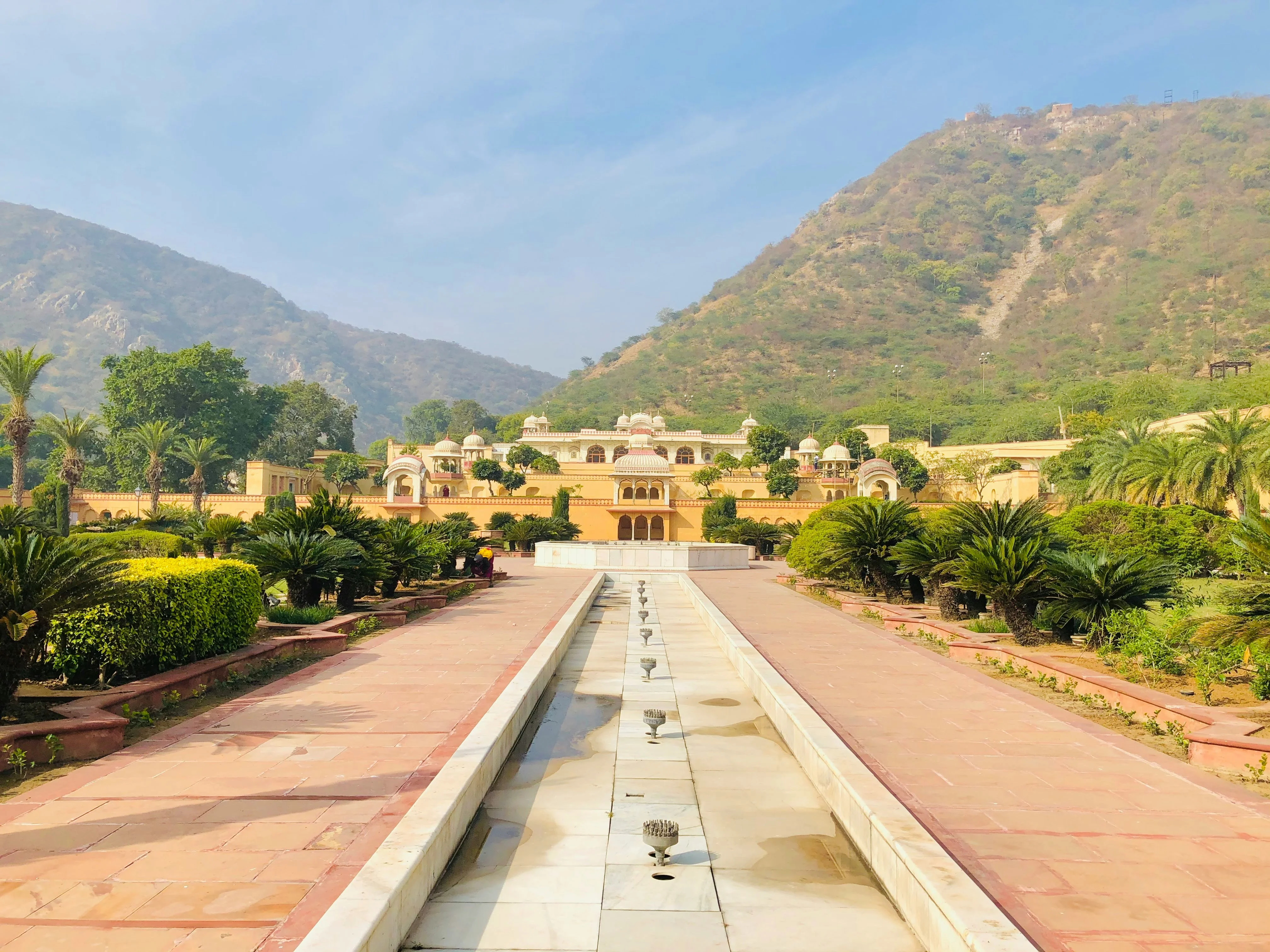 Unwind in Jaipur's Secluded Gardens: Serenity for Solo Explorers and Their Pets Image 2