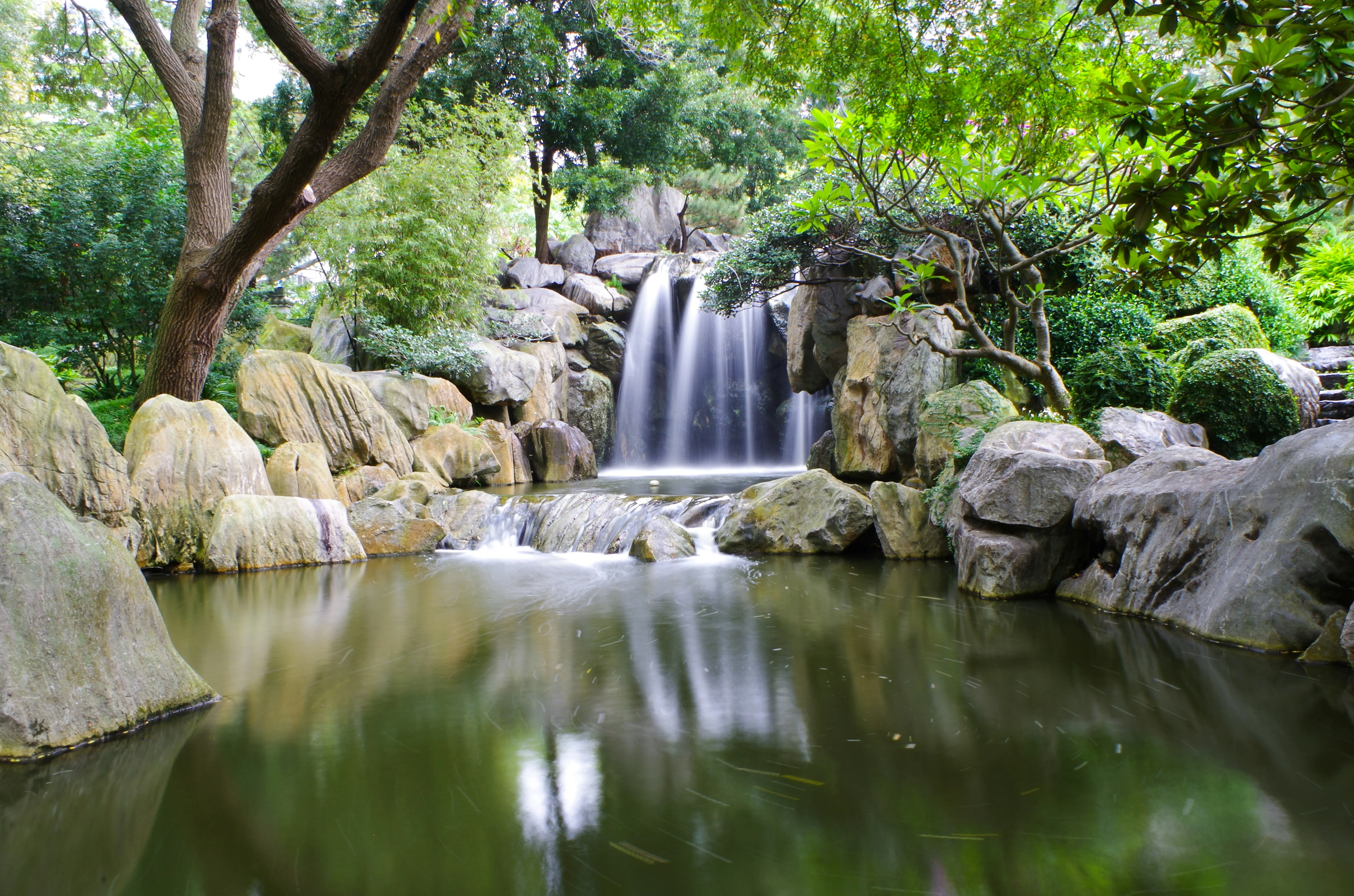 Sydney's Sea Secrets: Unexplored Islands for a Private Romantic Picnic