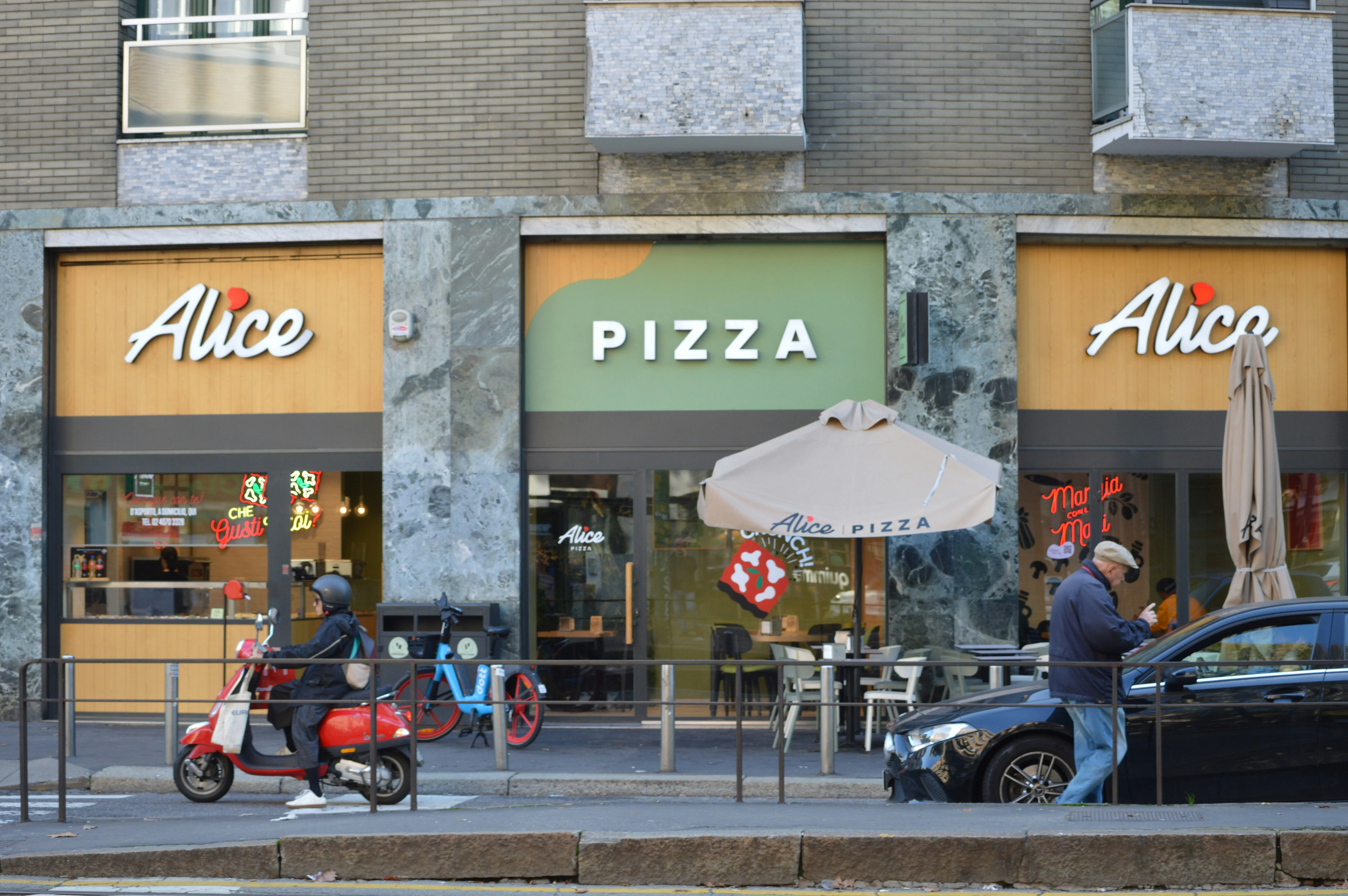 Culinary Adventures: Finding Passion in Milan's Street Food Couples Tour