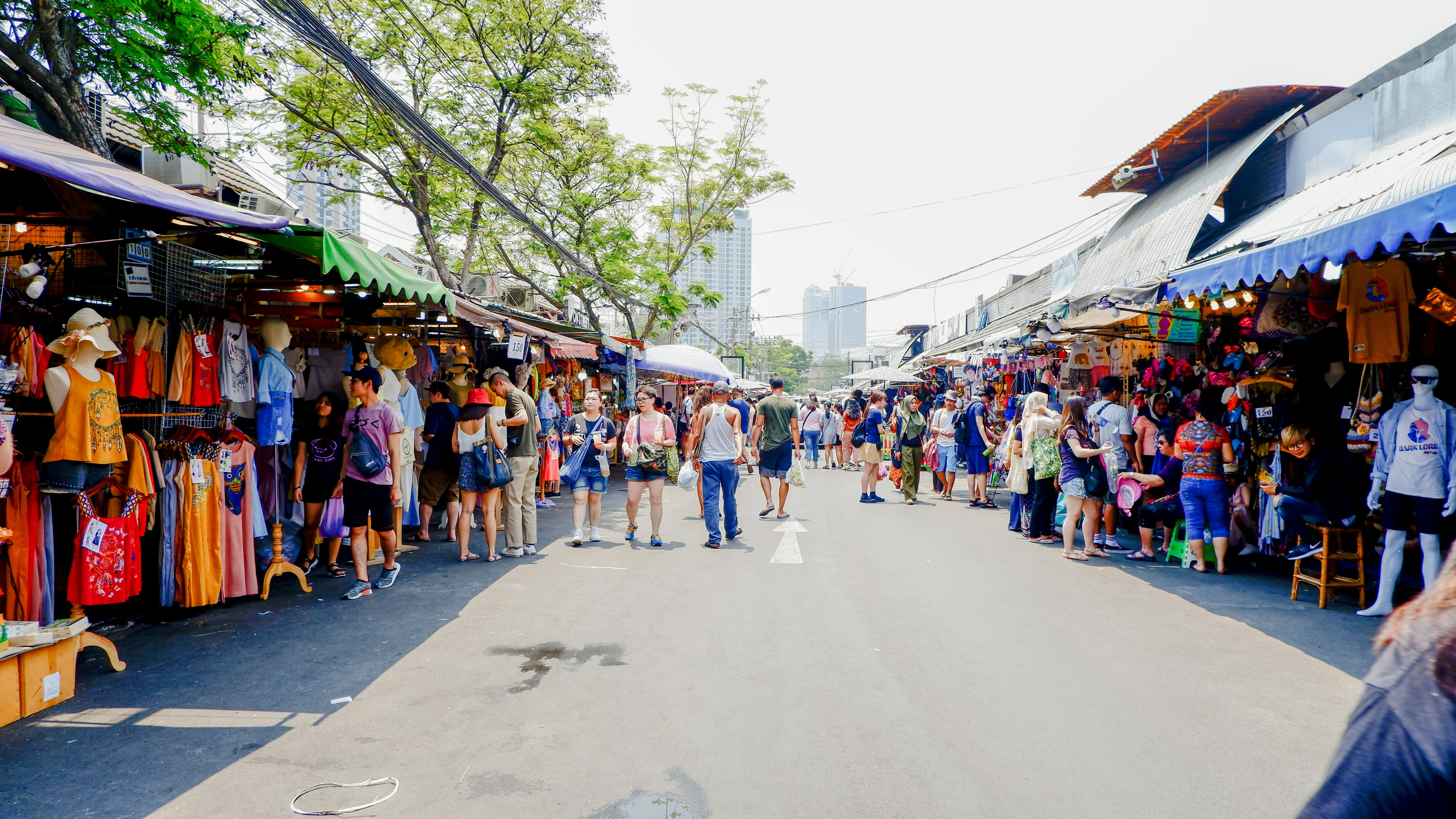 Beyond the Guidebooks: Budget-Friendly Accessible Pathways in Bangkok Image 3