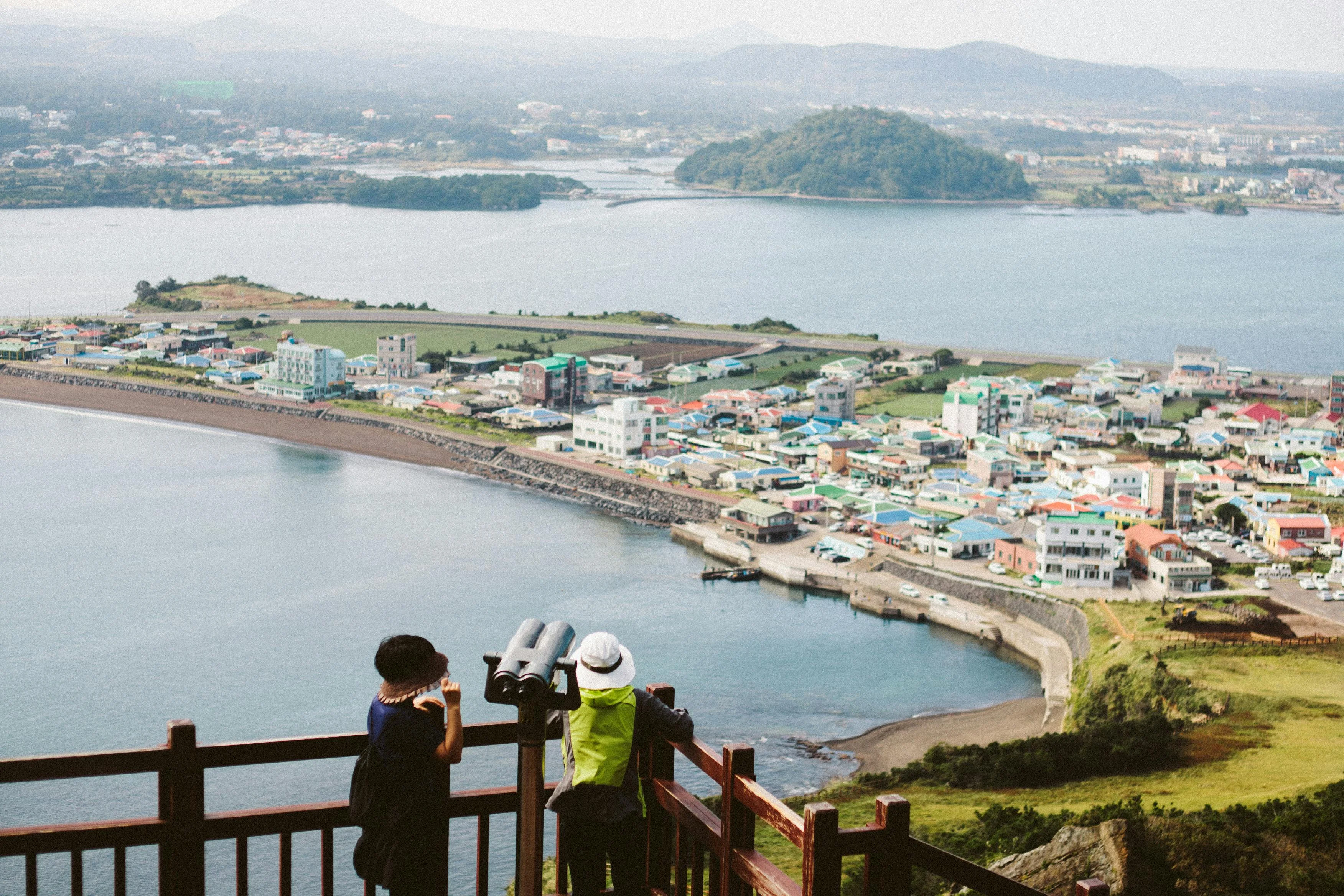 Sky High: Accessible Observation Decks with Unforgettable Views in Busan