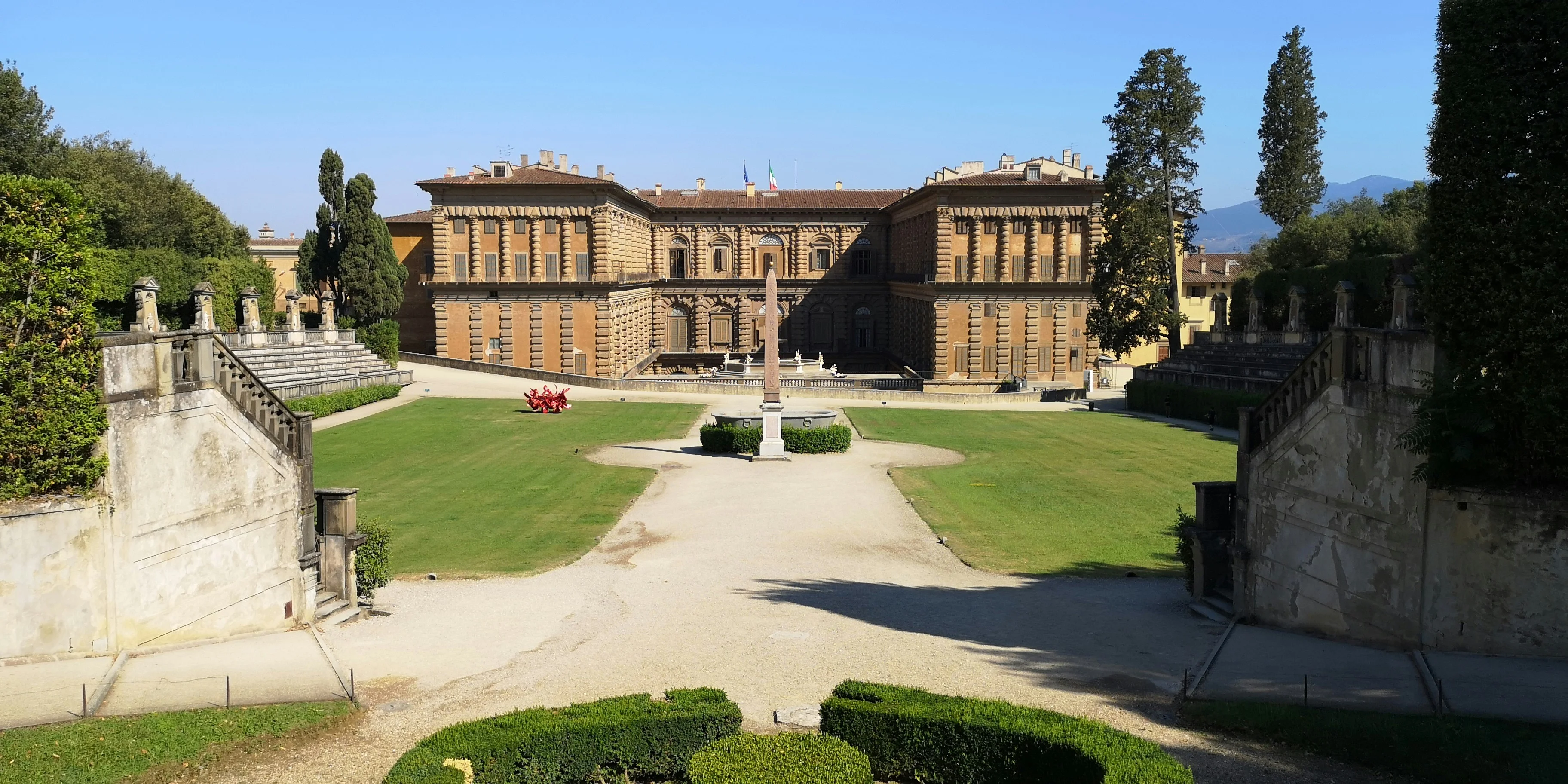 Calm Amidst Chaos: Finding Peaceful Corners in Florence's Bustling Streets Image 1