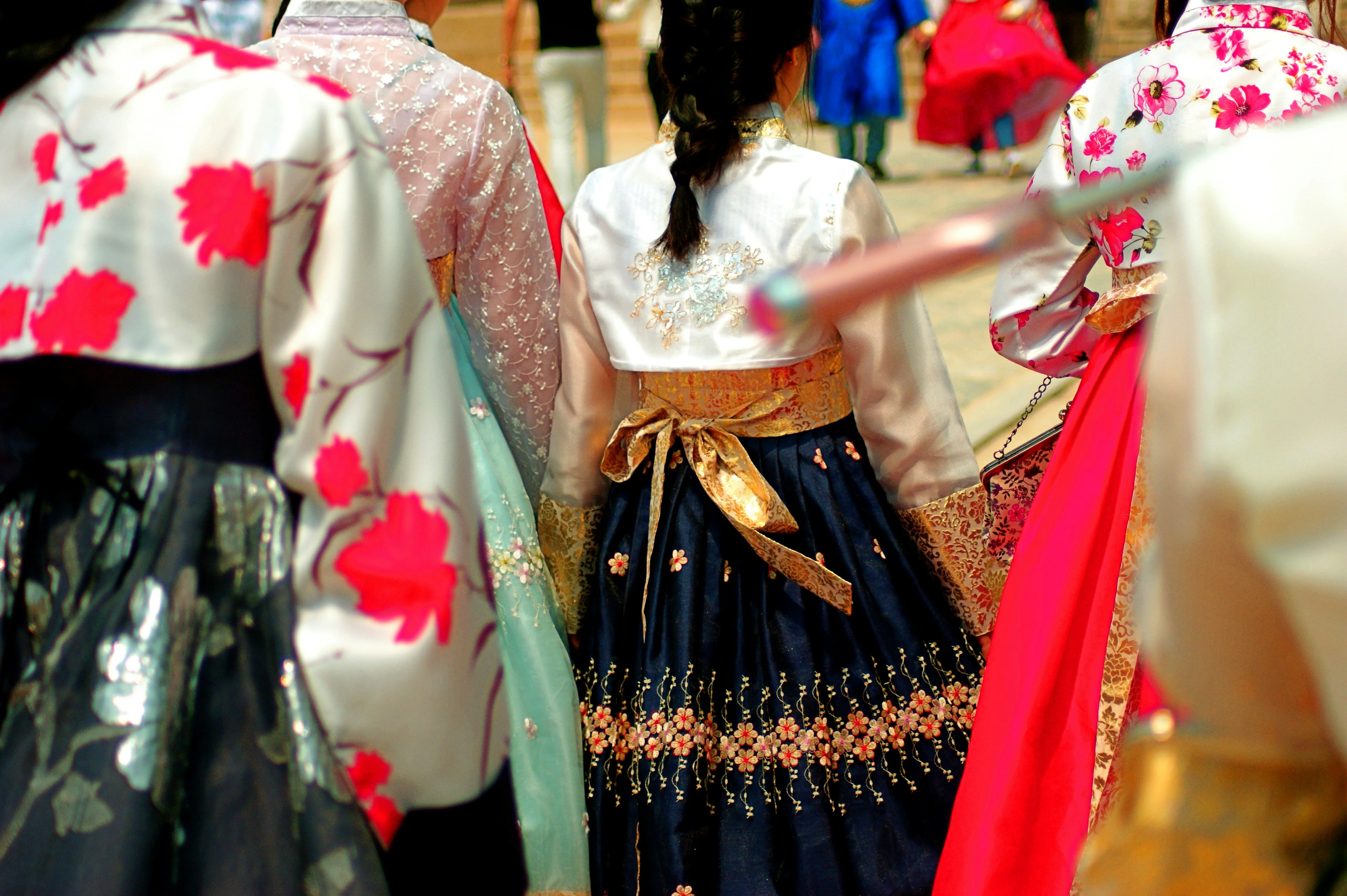 Traditional Meets Modern: Exploring Disabled-Friendly Hanbok Experiences Image 1