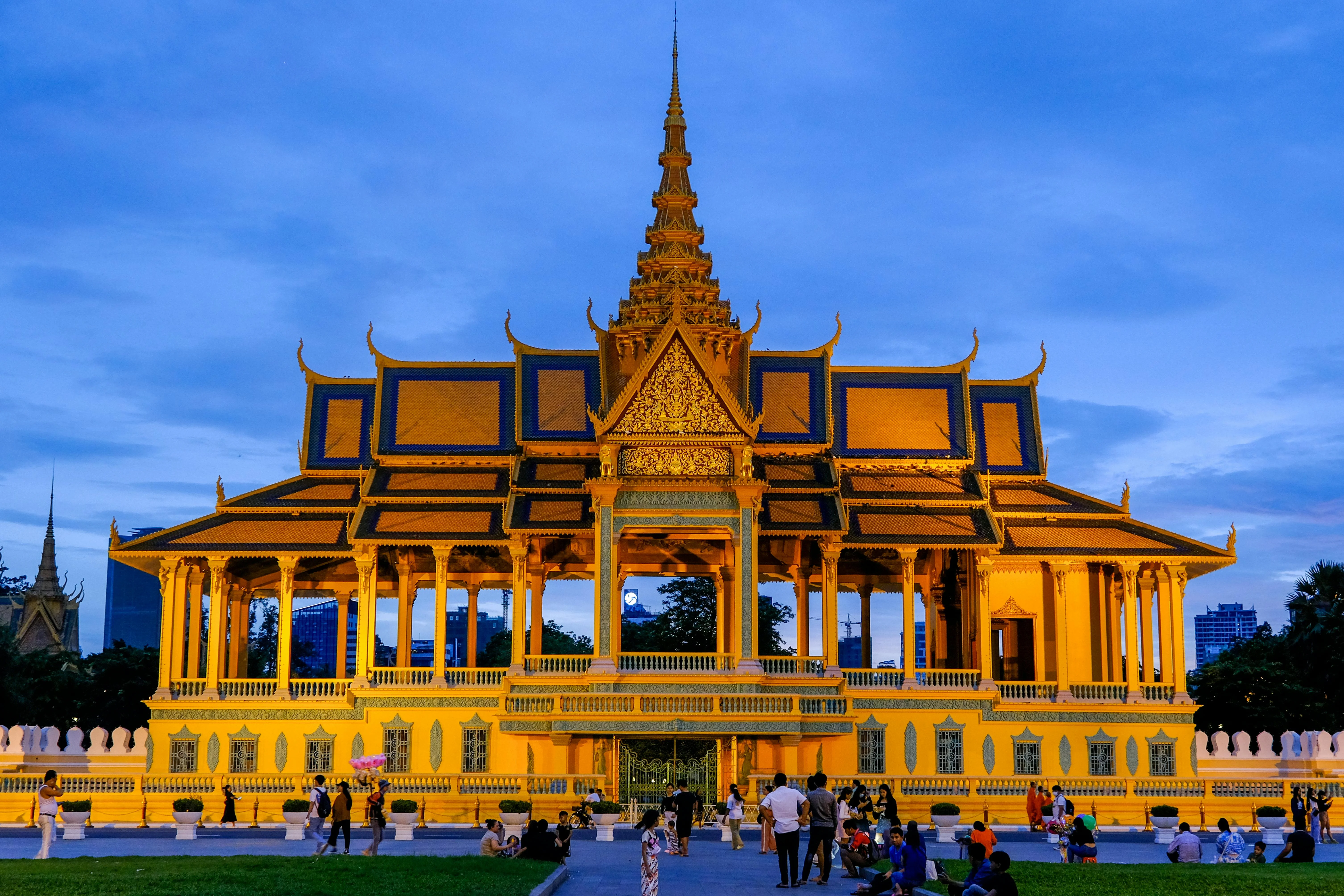 History and Harmony: Exploring Phnom Penh's Royal Palace and Pagan Pagodas