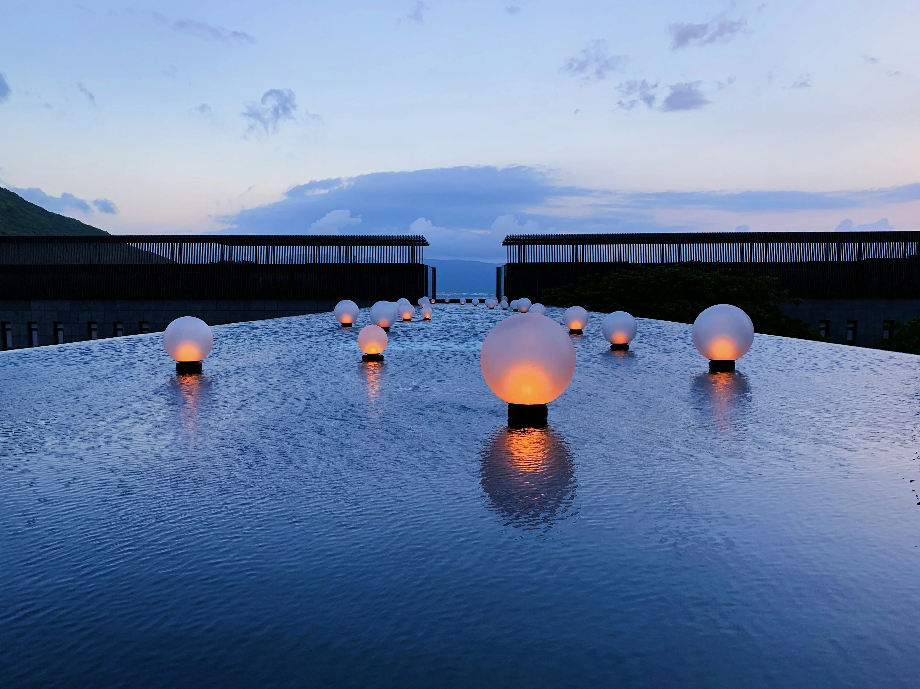 Couples' Retreat: Beijing's Most Romantic Hot Springs for Minimalists image 2