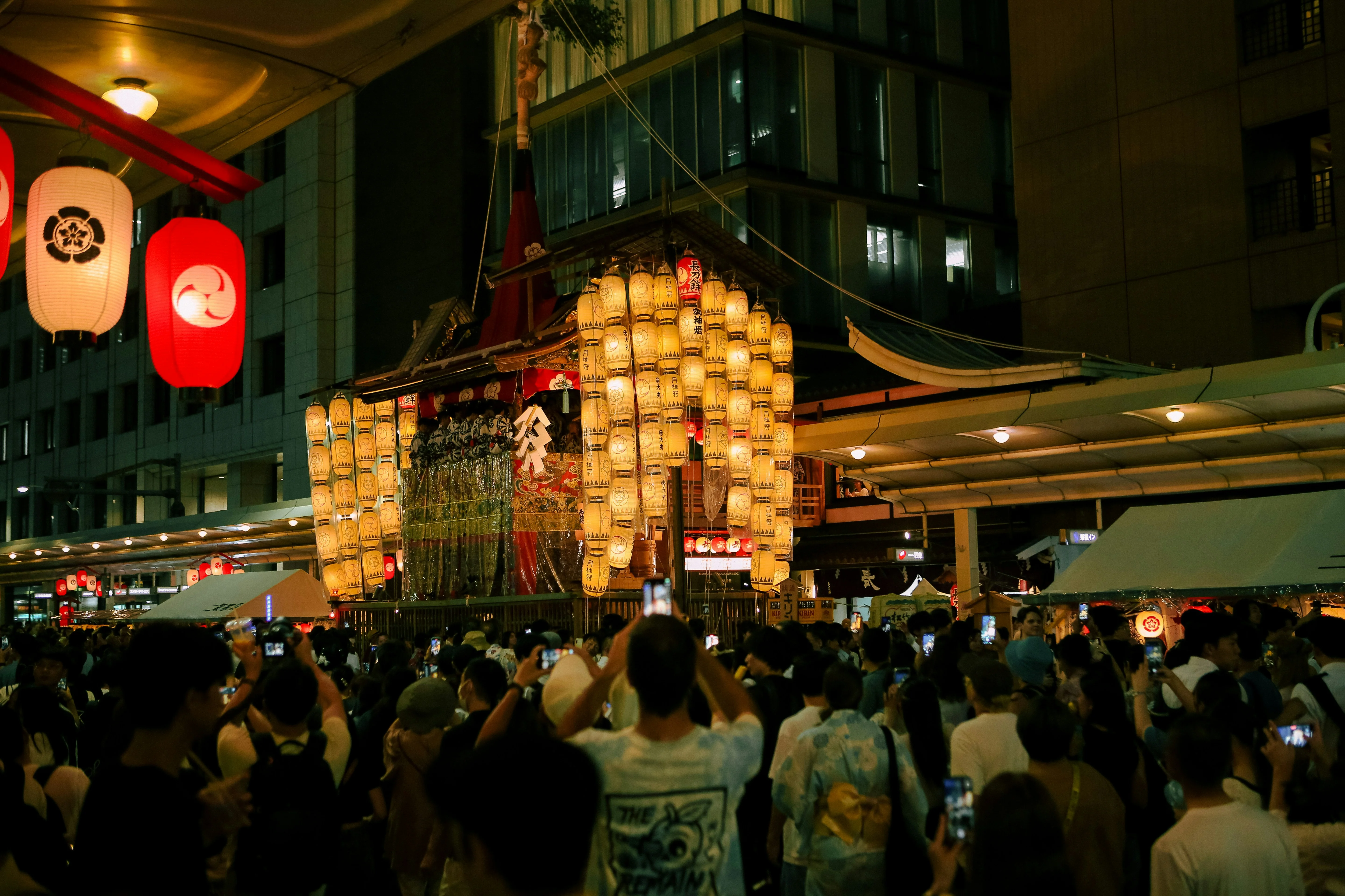 Kyoto's Summer Rituals and Their Linguistic Roots