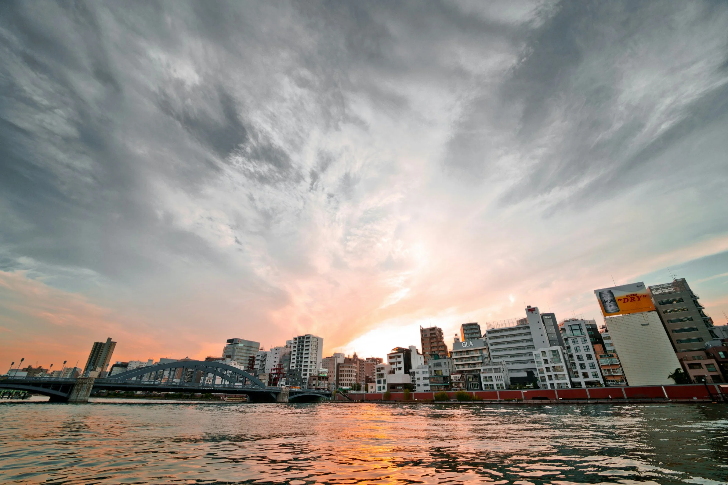 Floating Through History: Accessible Cruise Tours on Tokyo's Rivers