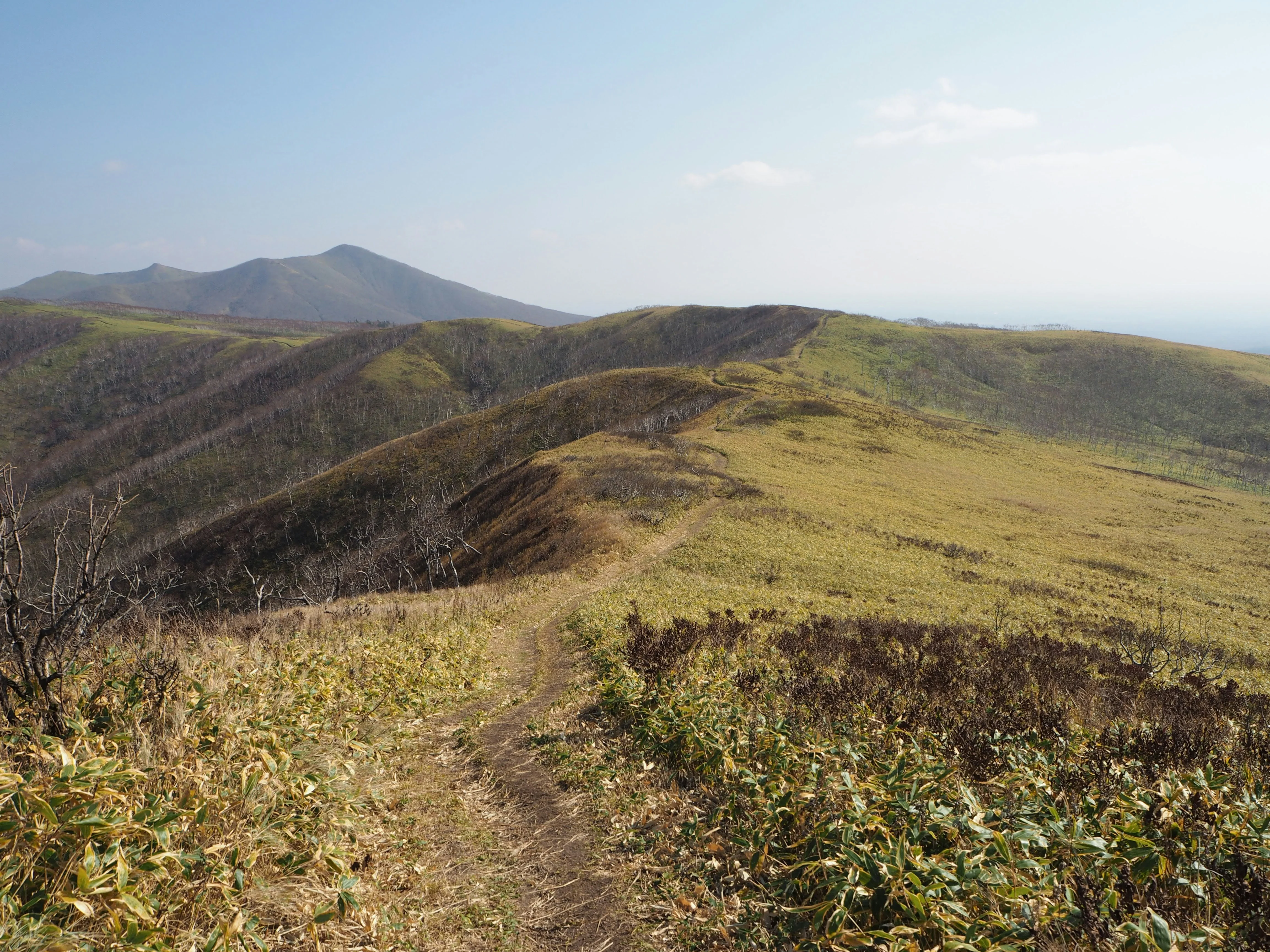 Unrivaled Trails: Backpacking Routes through Daisetsuzan National Park Image 3