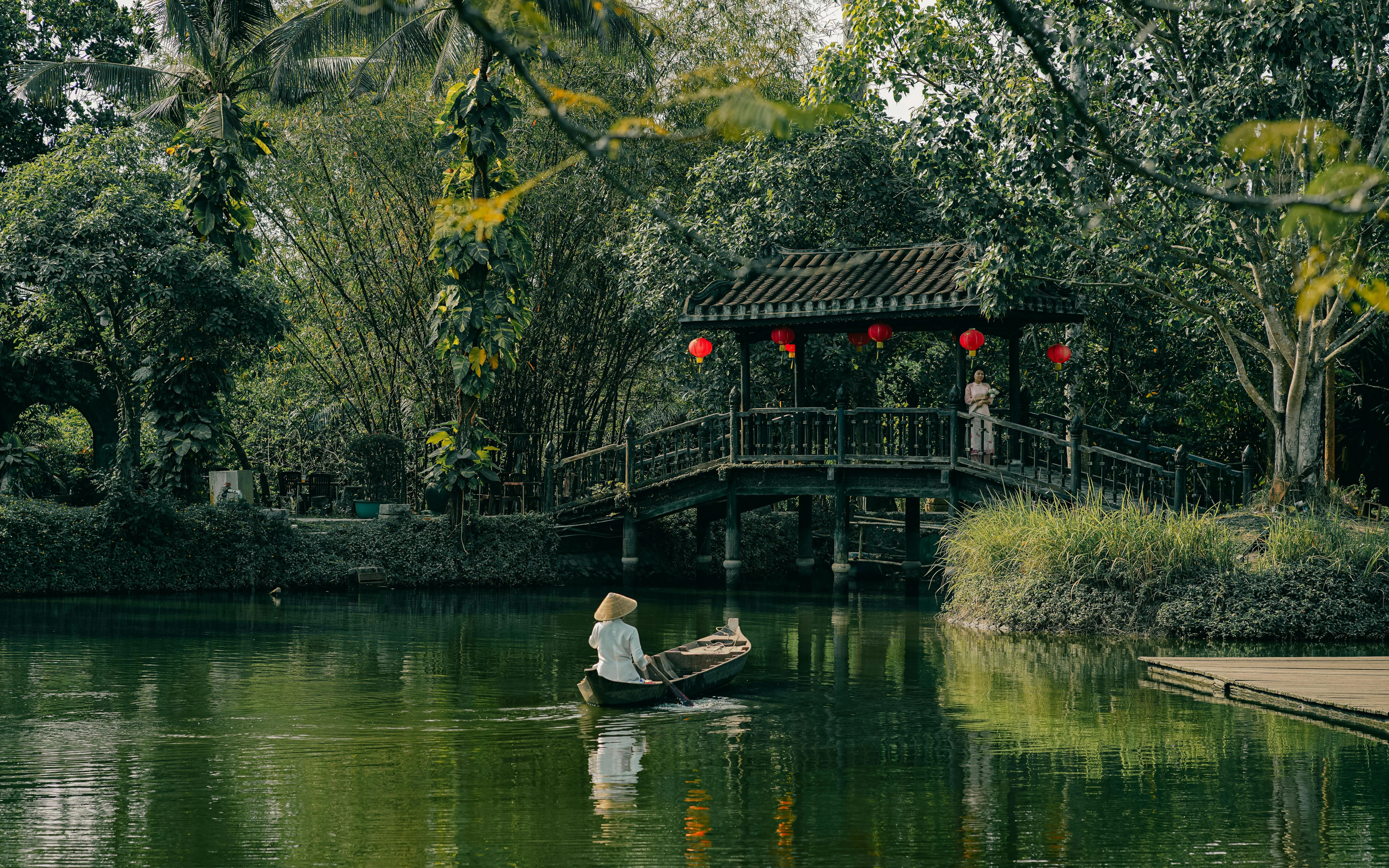 In Search of Serenity: The Spiritual Sanctuaries of Zhouzhuang Water Town