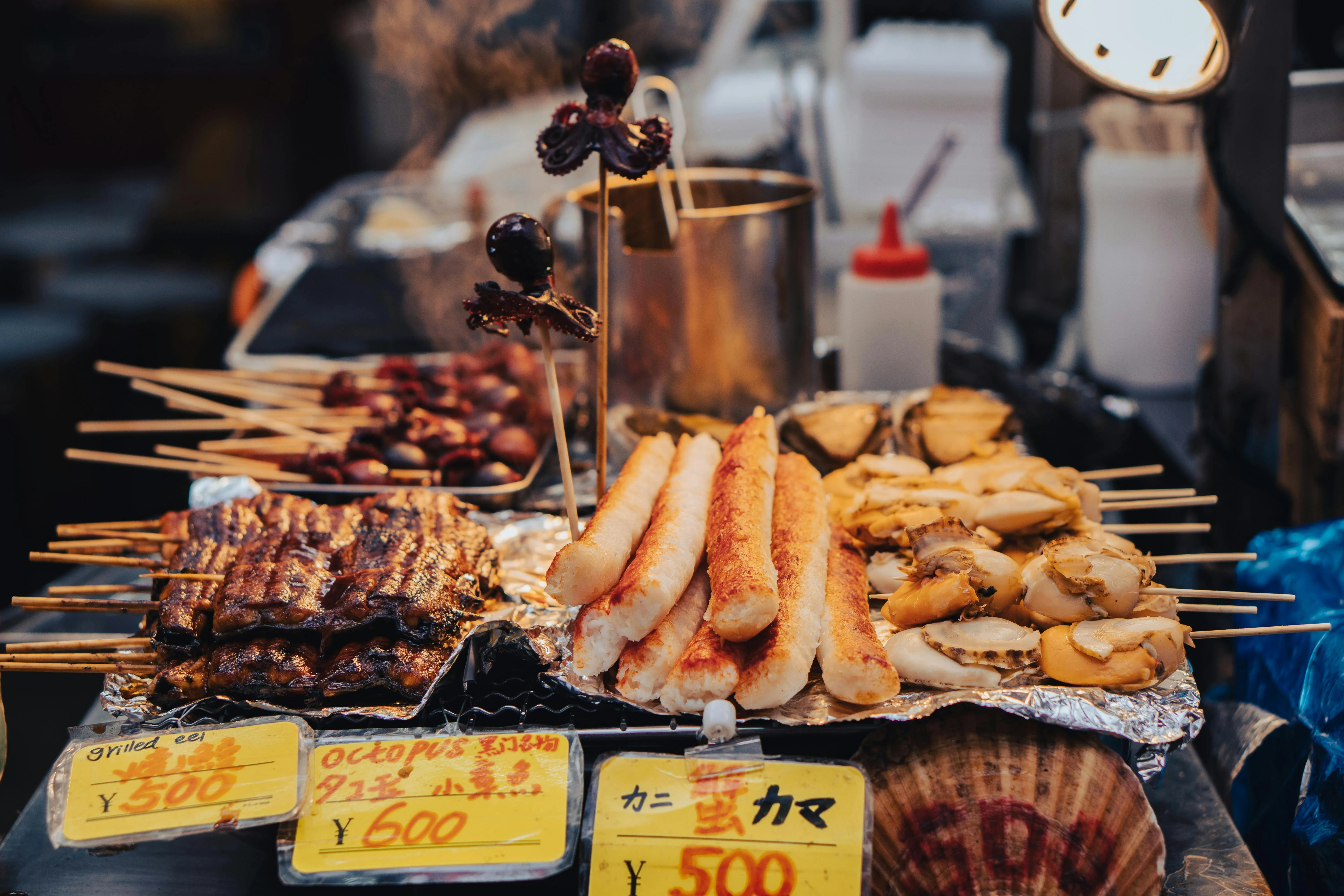 Fresh Catch: The Vibrant Fish Markets of Osaka at Dawn Image 2