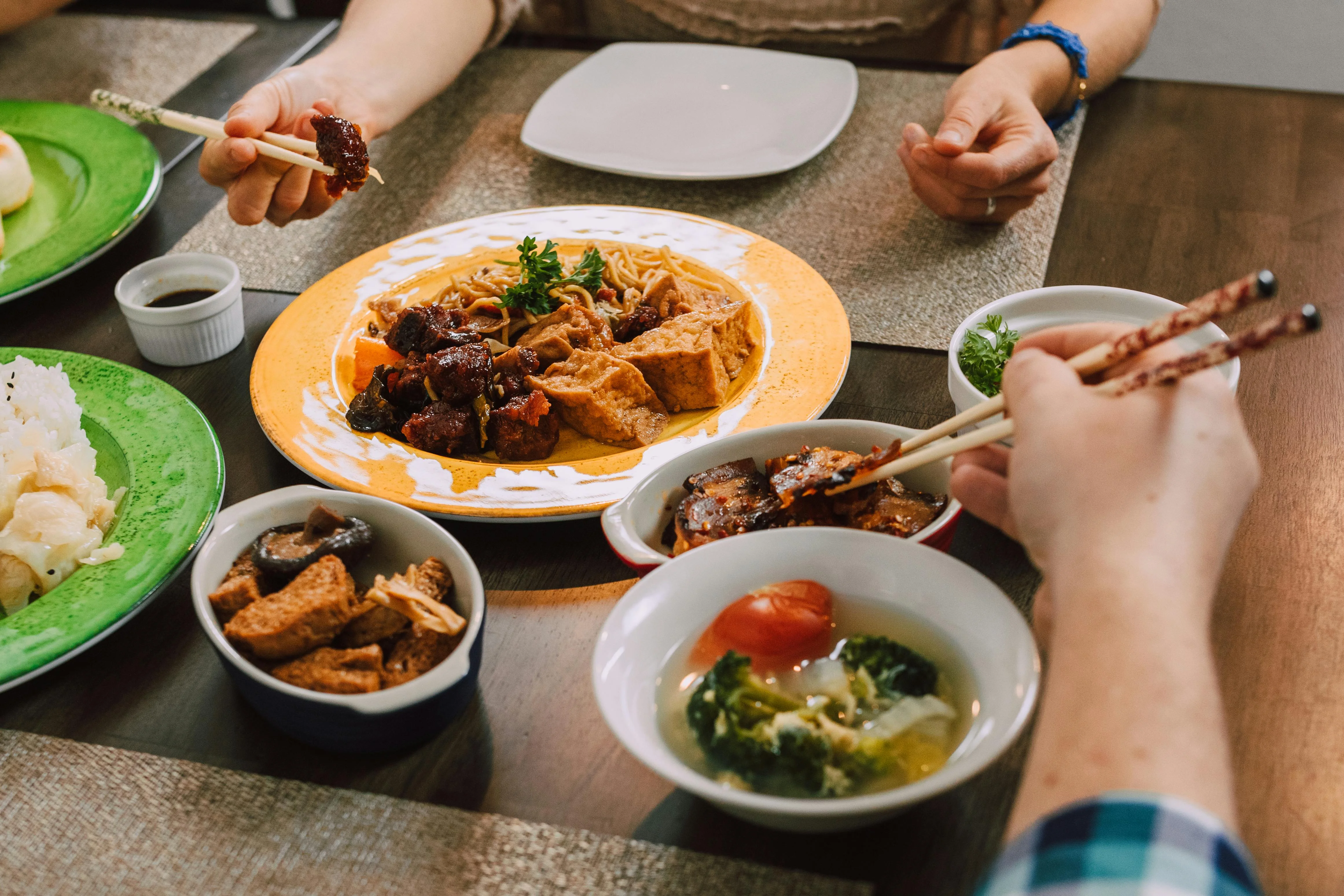 Nostalgic Noodles: A Budget Guide to Tottori's Shiitake Udon Image 3