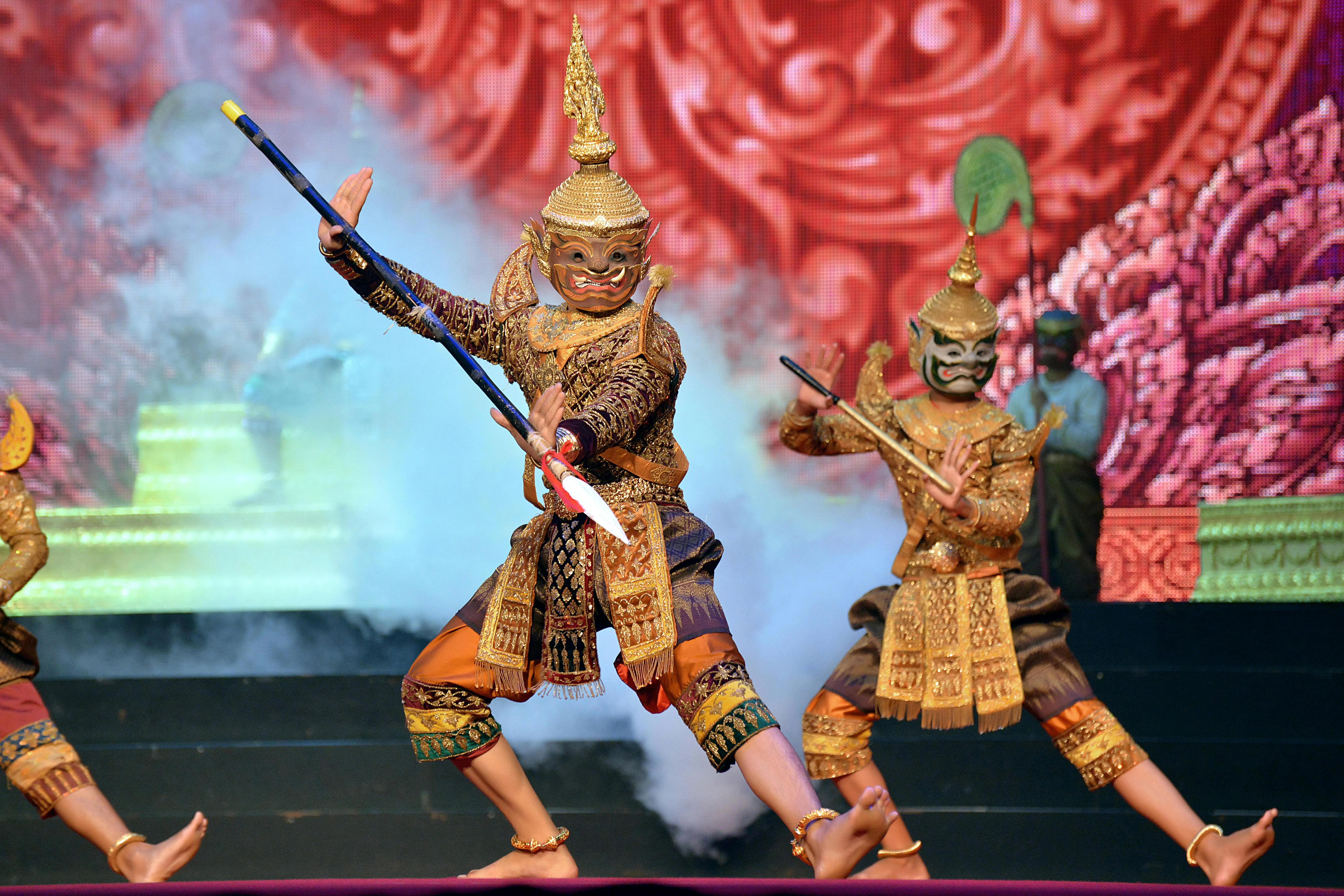 The Rhythm of Cambodia: Traditional Dance Performances in Siem Reap Image 1