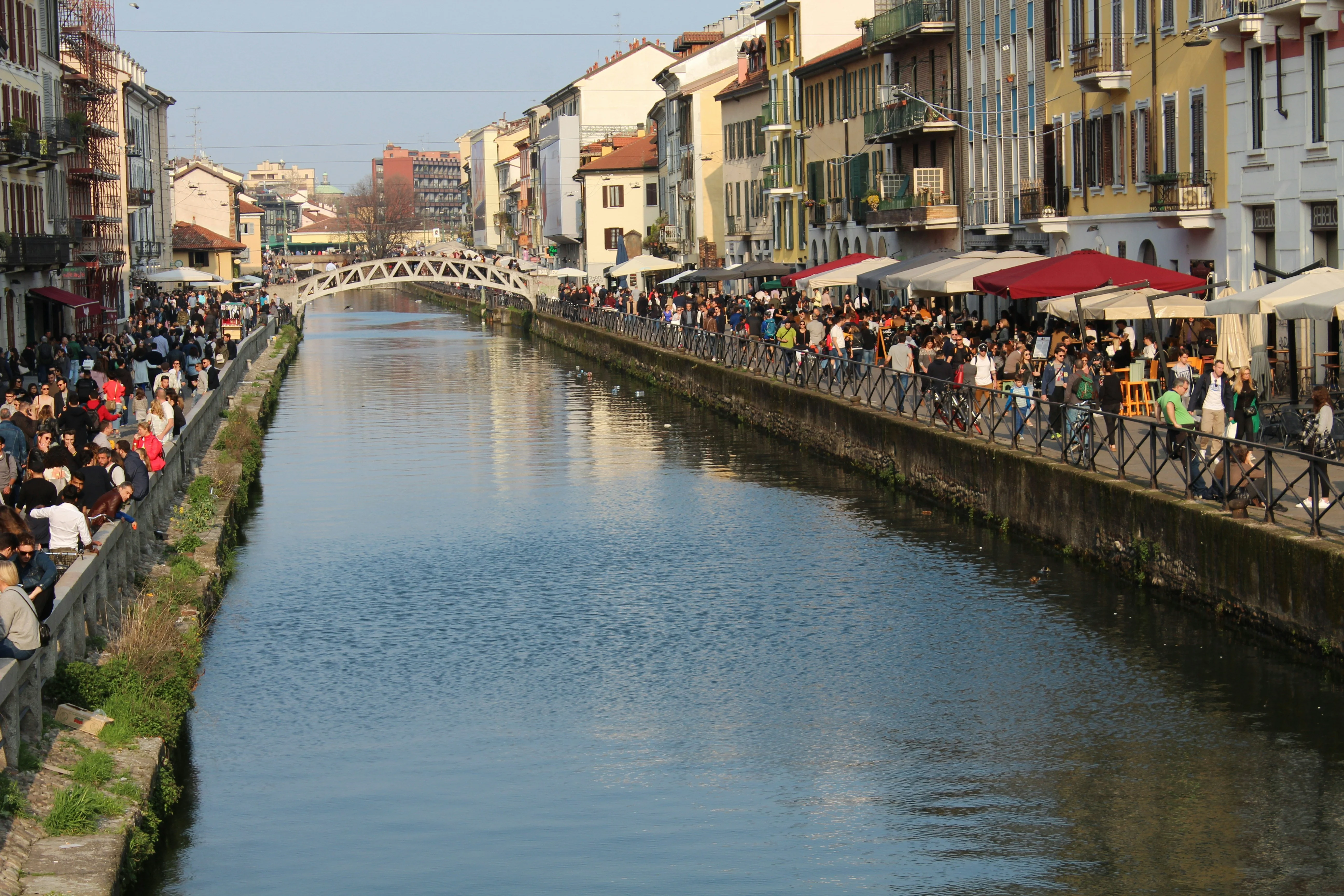 Biking into Romance: The Most Scenic Couple's Routes in and Around Milan Image 1