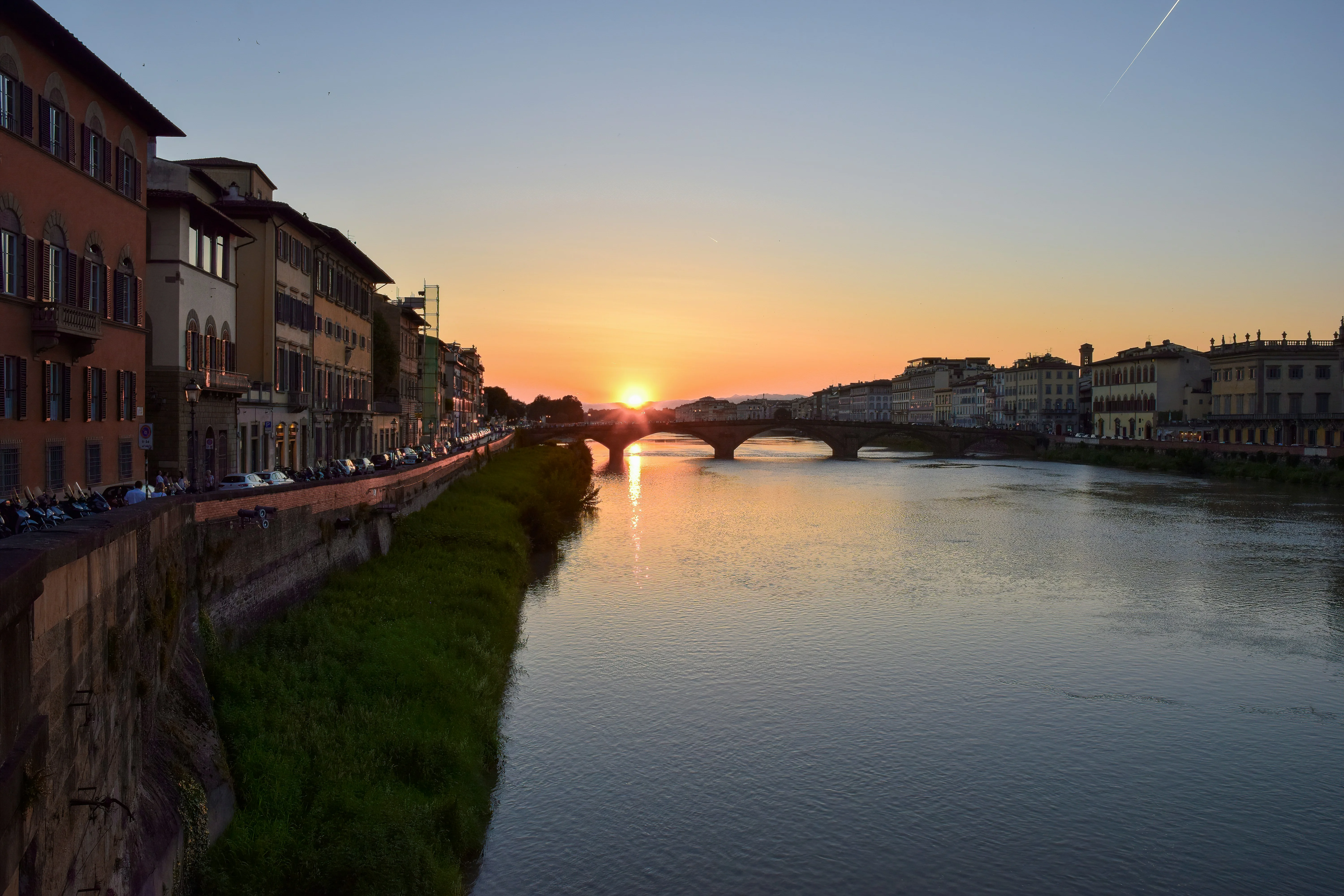 A Tale of Two Bridges: Finding Love on Florence's Ponte Vecchio and Ponte Santa Trinita