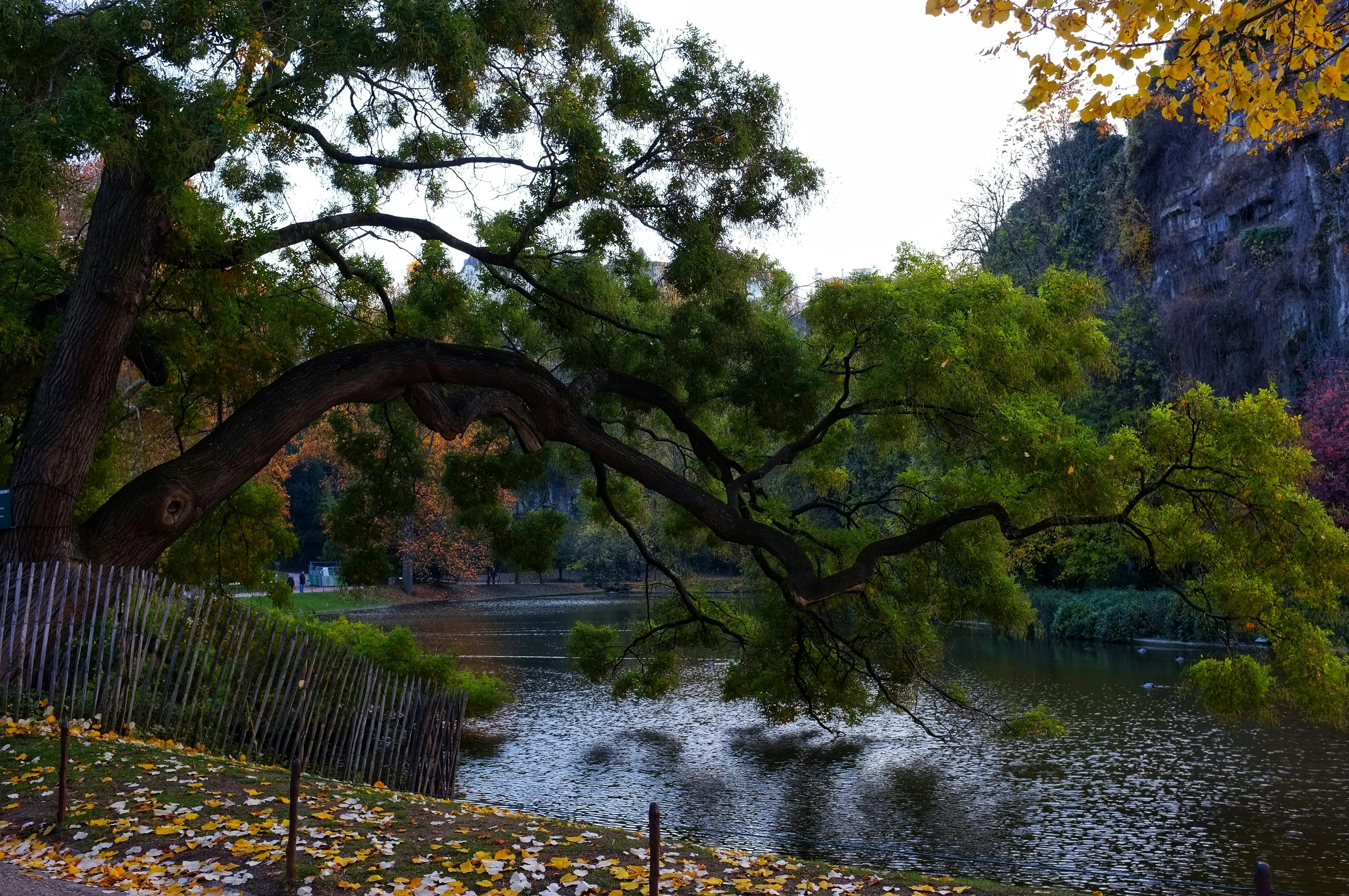 Delights of the Unexpected: Parisian Parks and Gardens to Recharge Image 2