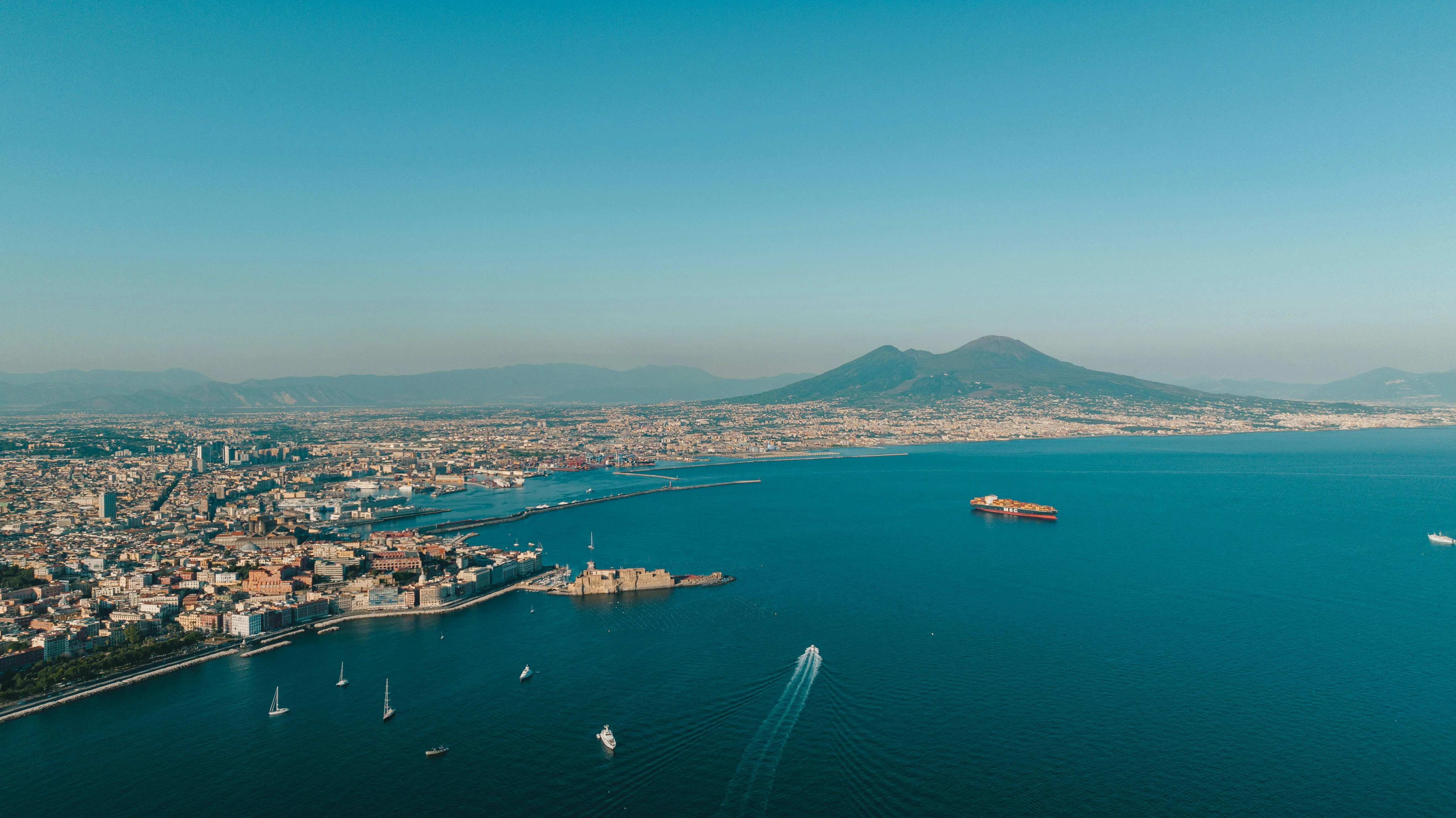 Masterpieces and Ocean Breezes: Discovering Naples' Coastal Art Scene Image 1