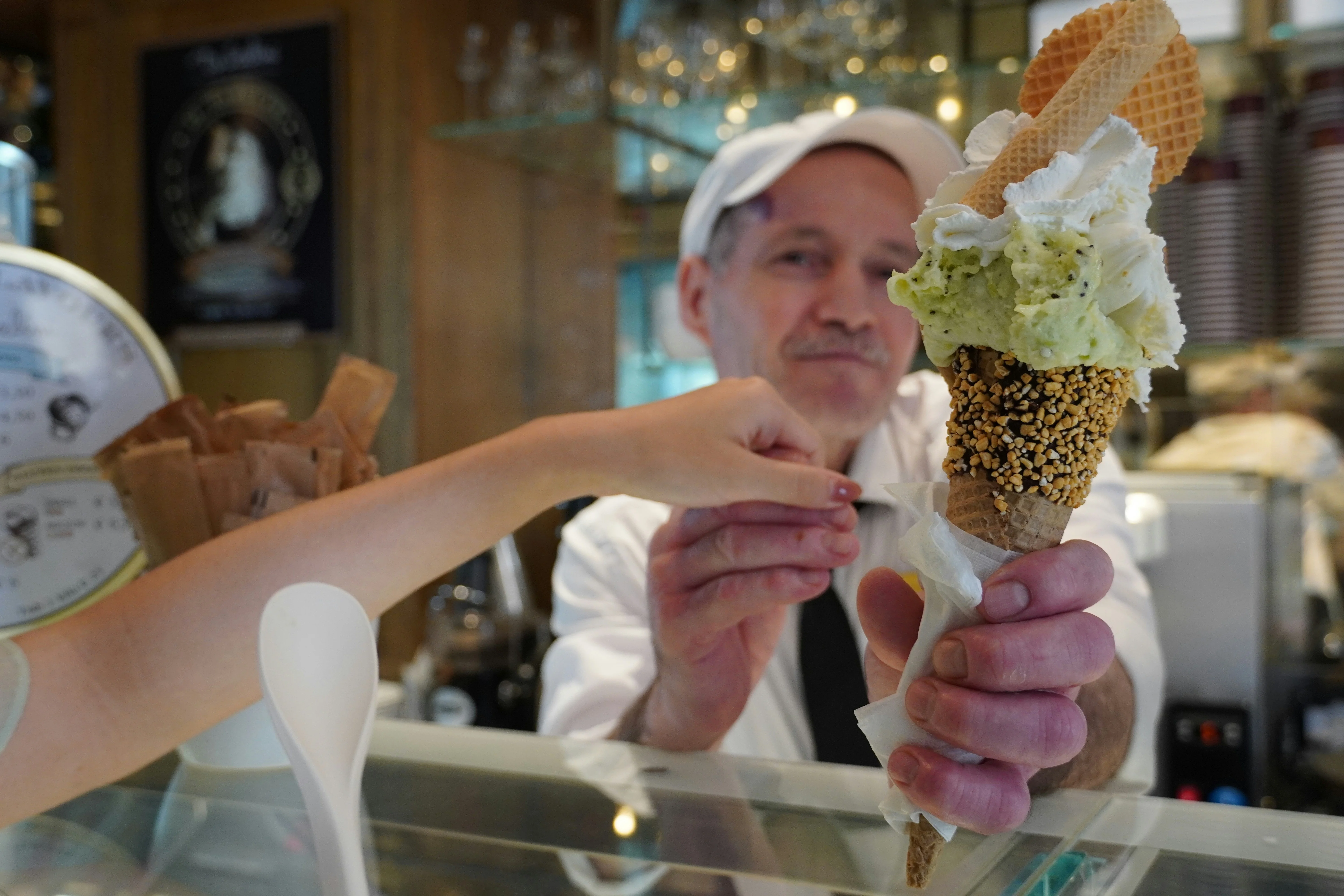 The Unconventional Lovers' Guide to Gelato in Italy image 1