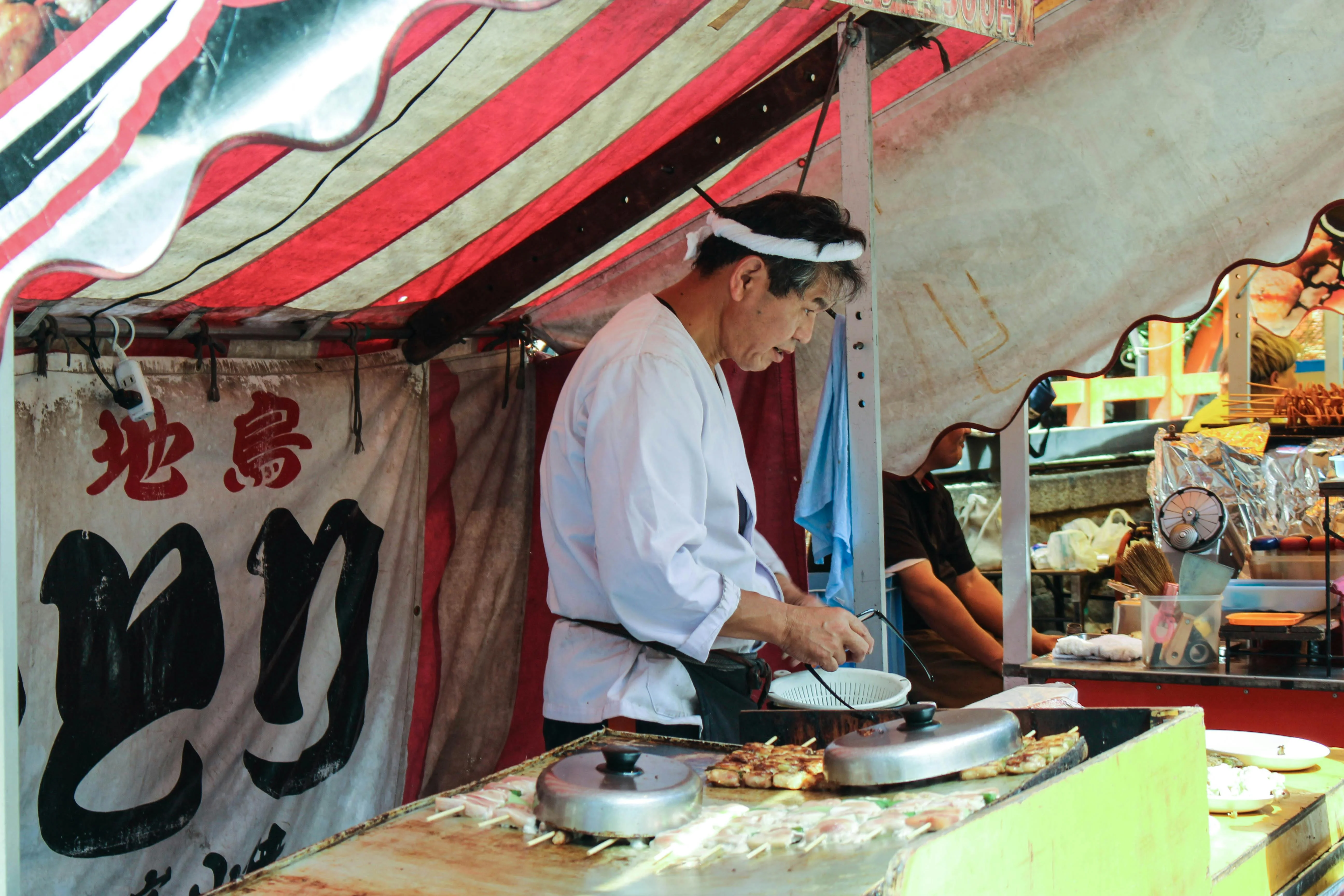 Accessible Street Food in Tokyo: Navigating the City's Best Yatai Stalls Image 1