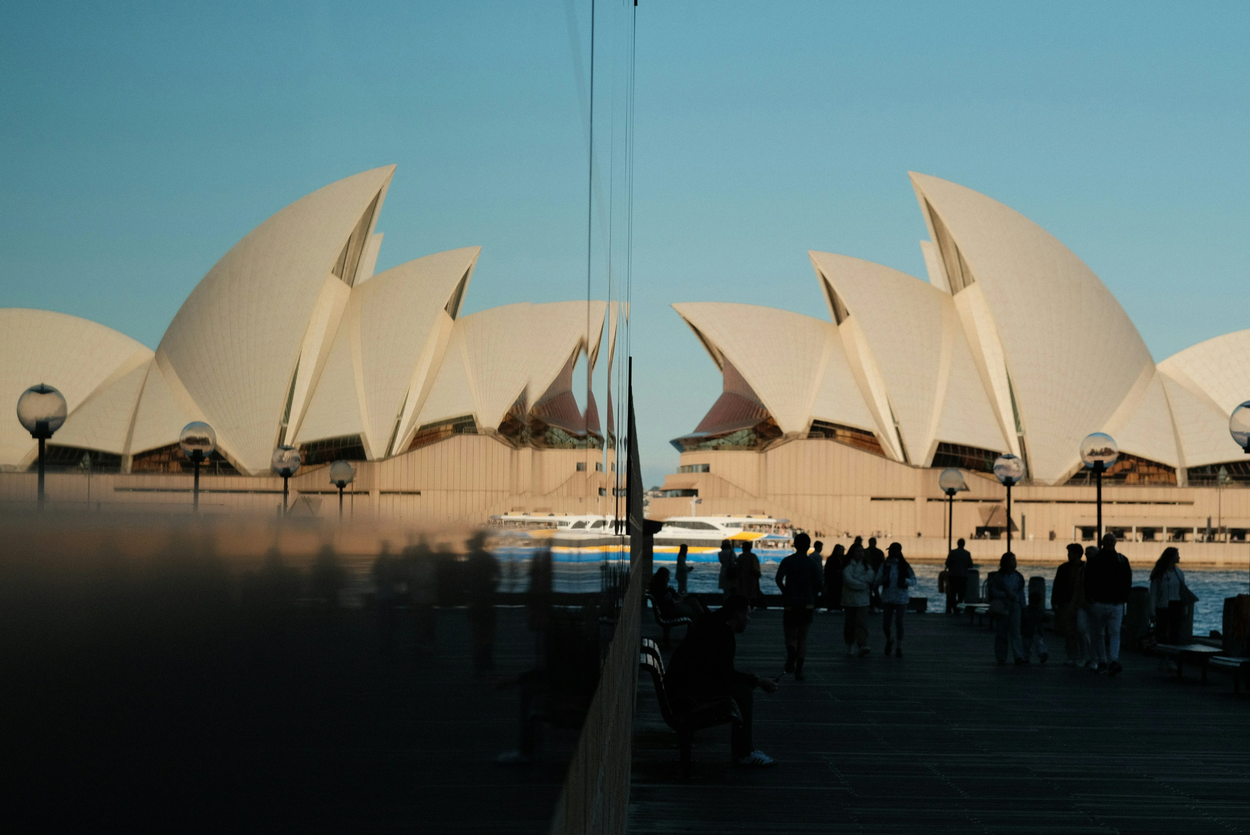 Circular Quay Love Strolls Romantic Stays Near Sydney's Iconic Cruise Port Image 3