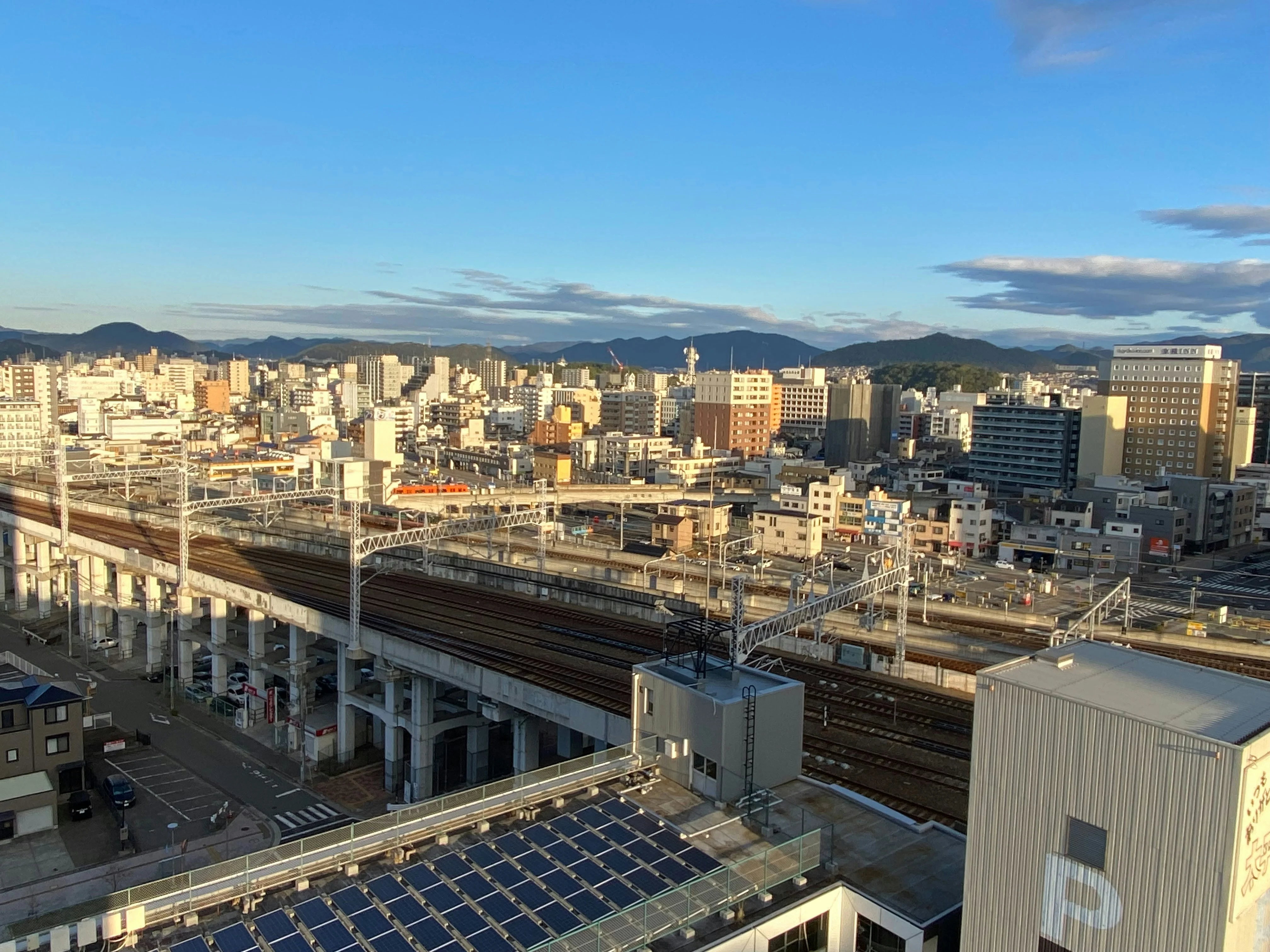 Long-term Stay: Finding Community While Exploring Himeji's Natural Wonders Image 1