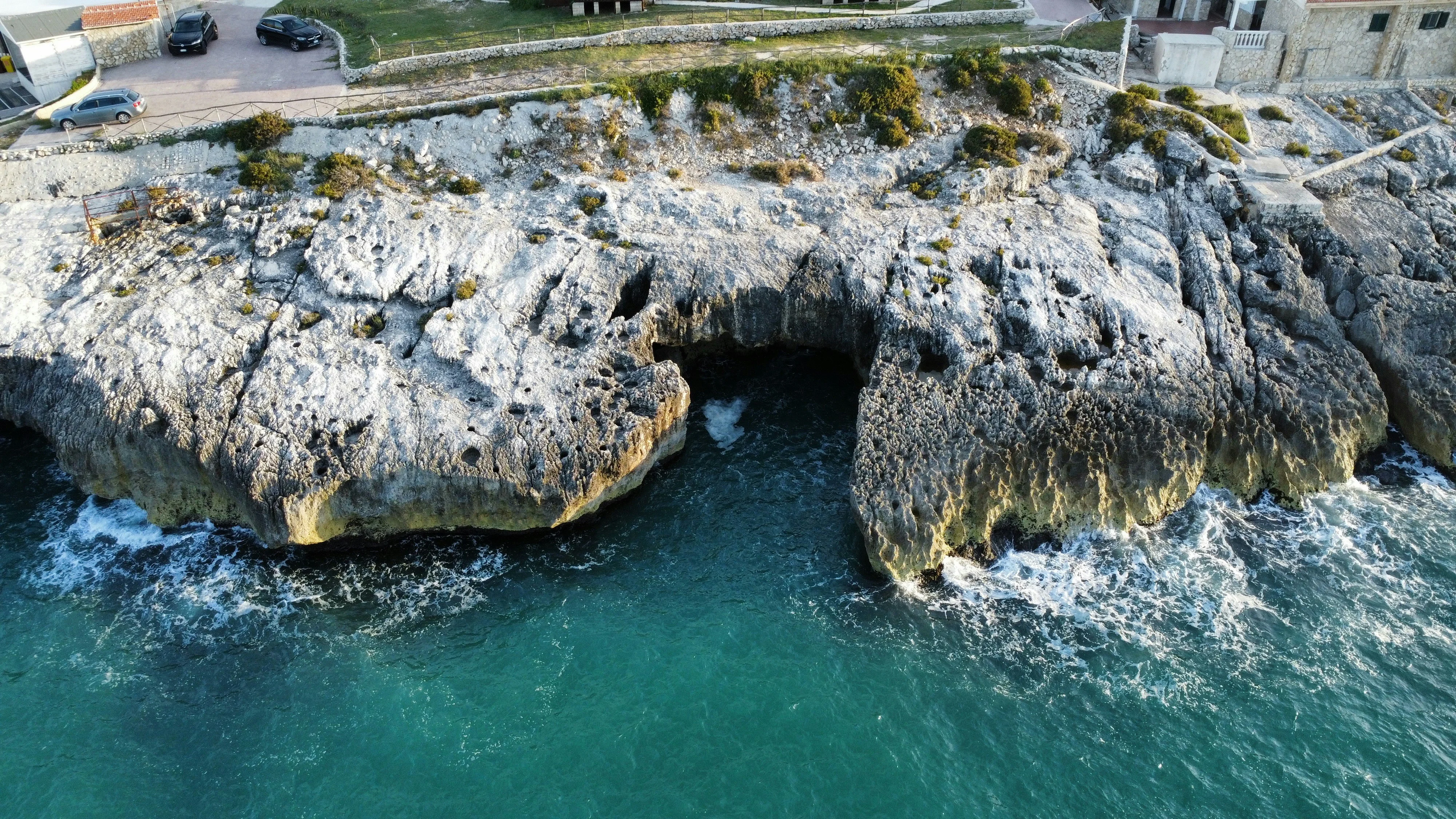 Paintings to Paradiso: The Dual Delight of Naples' Art and Beaches Image 2