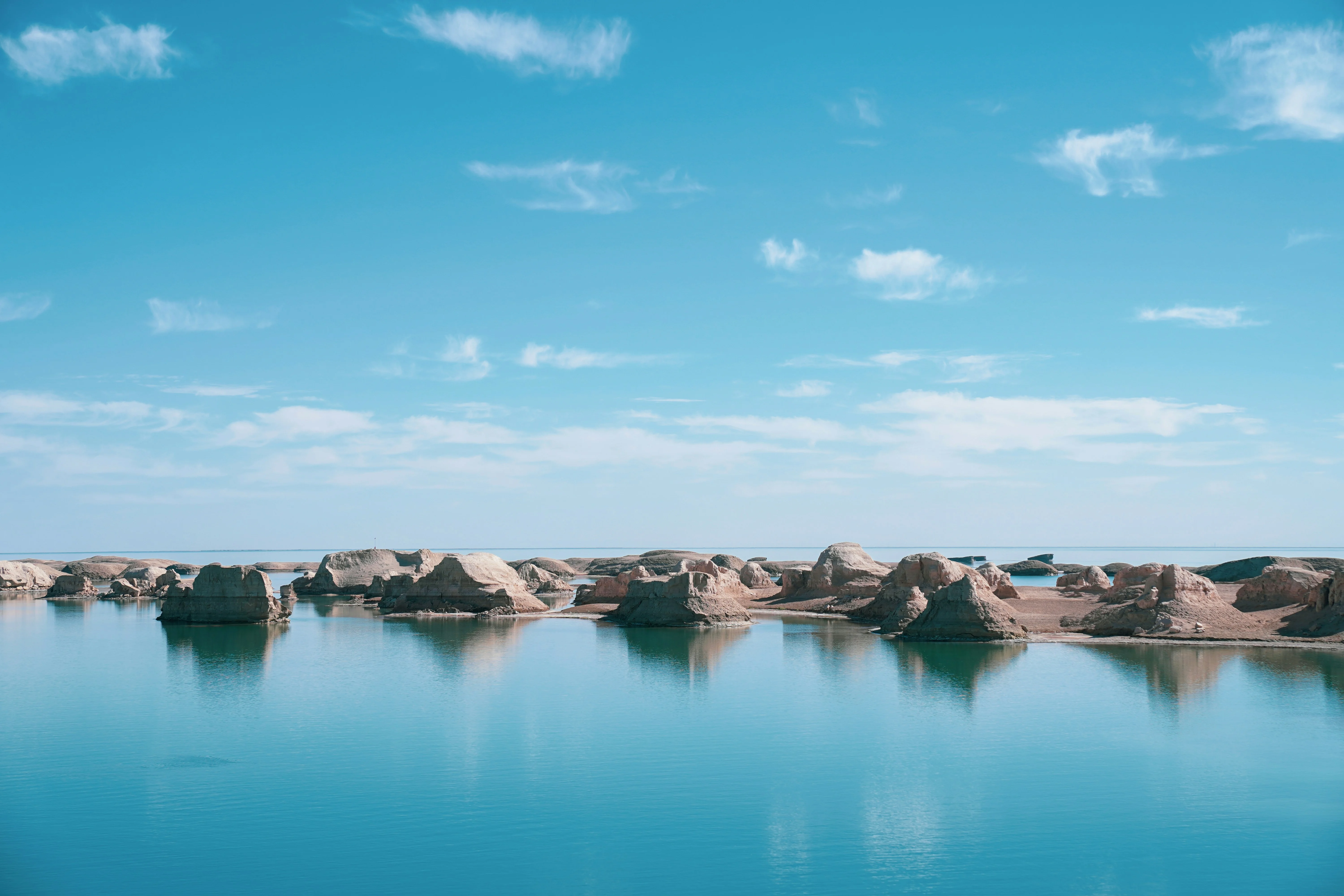 Discovering Qinghai's Ethereal Lakes and Remote Monasteries