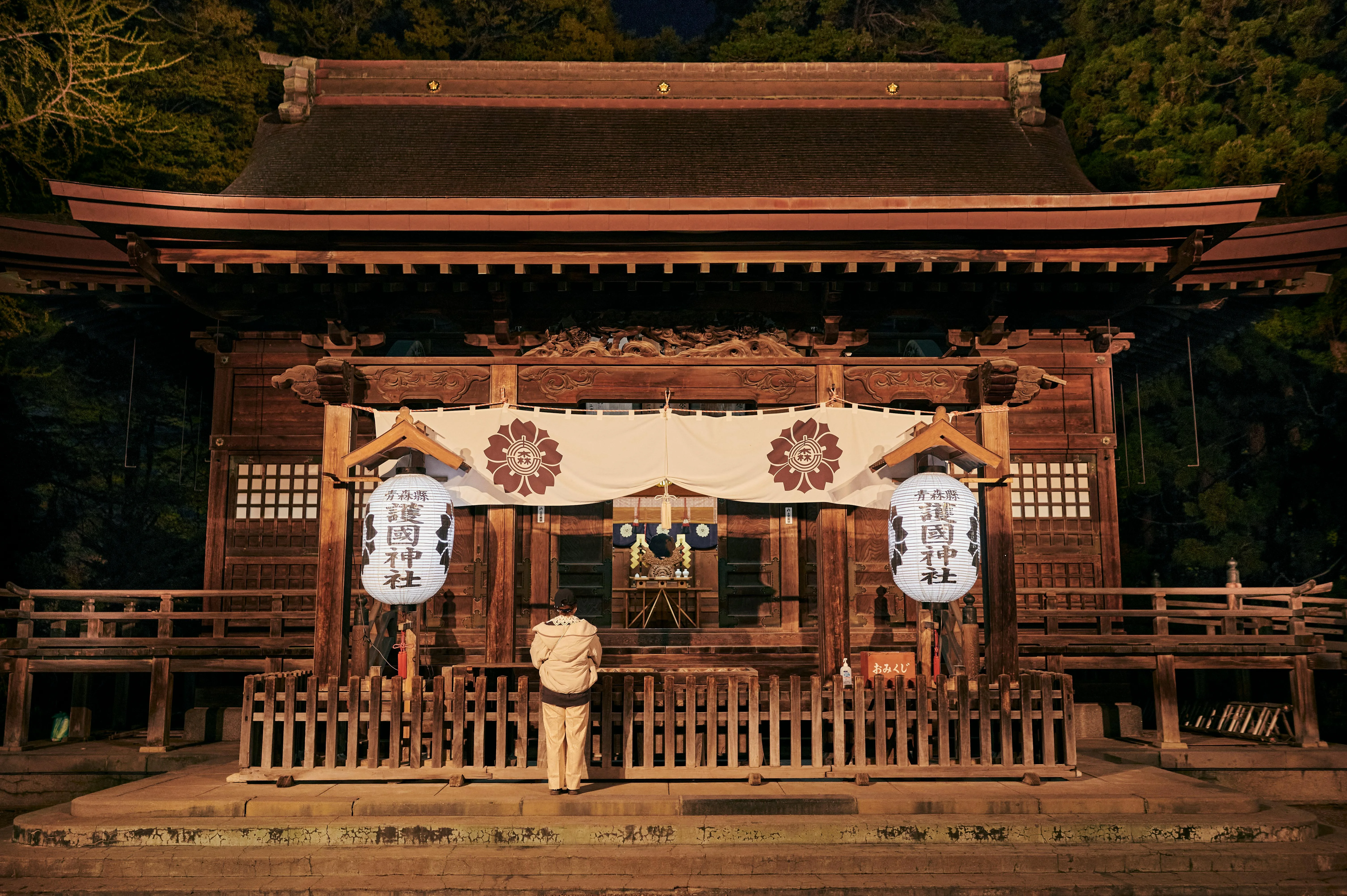 Historical Haunts: Affordable Nighttime Ghost Tours in Tottori Image 1