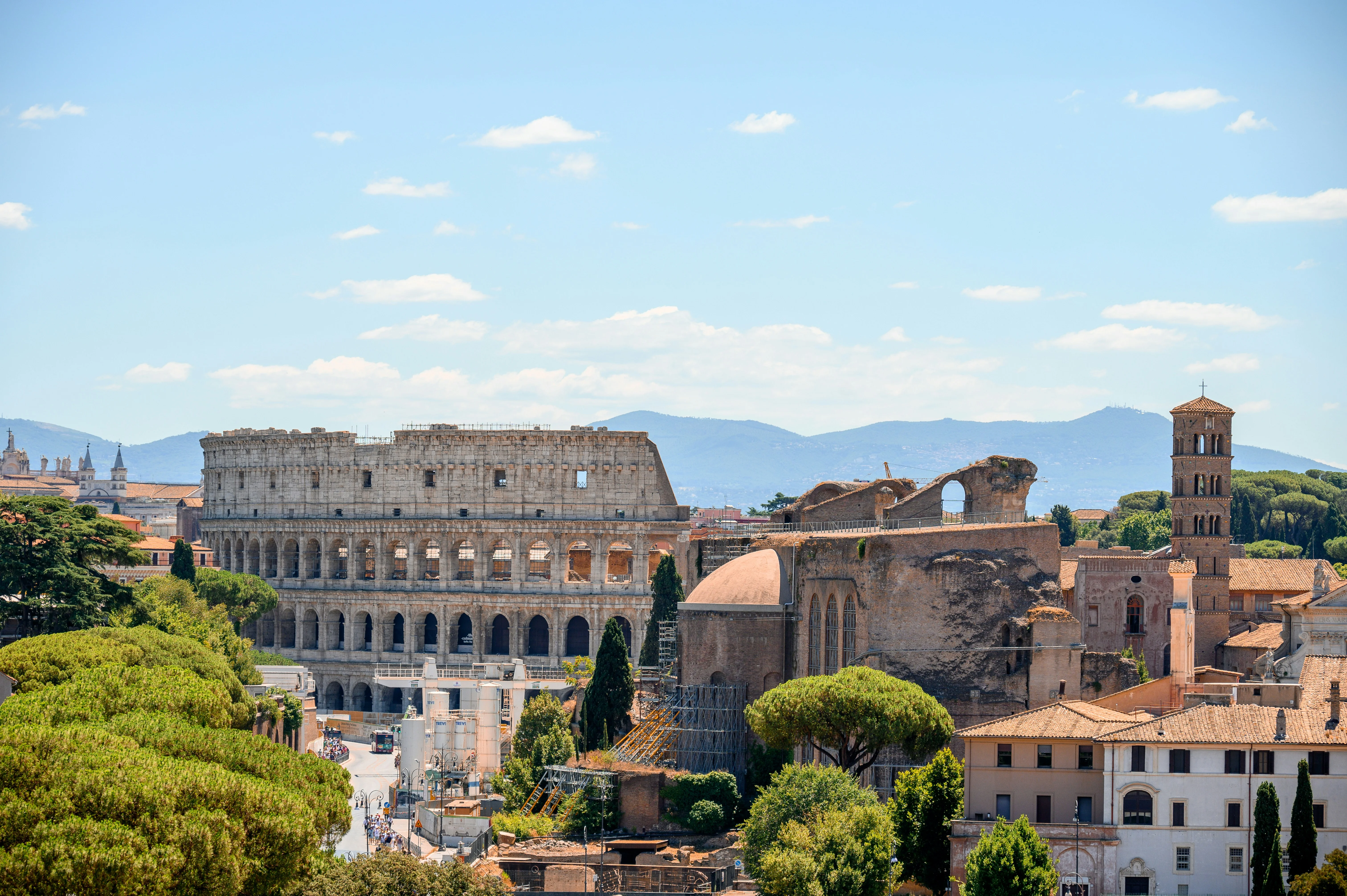 A Rooftop Romance: Sipping Prosecco with Panoramic Views in Rome Image 1