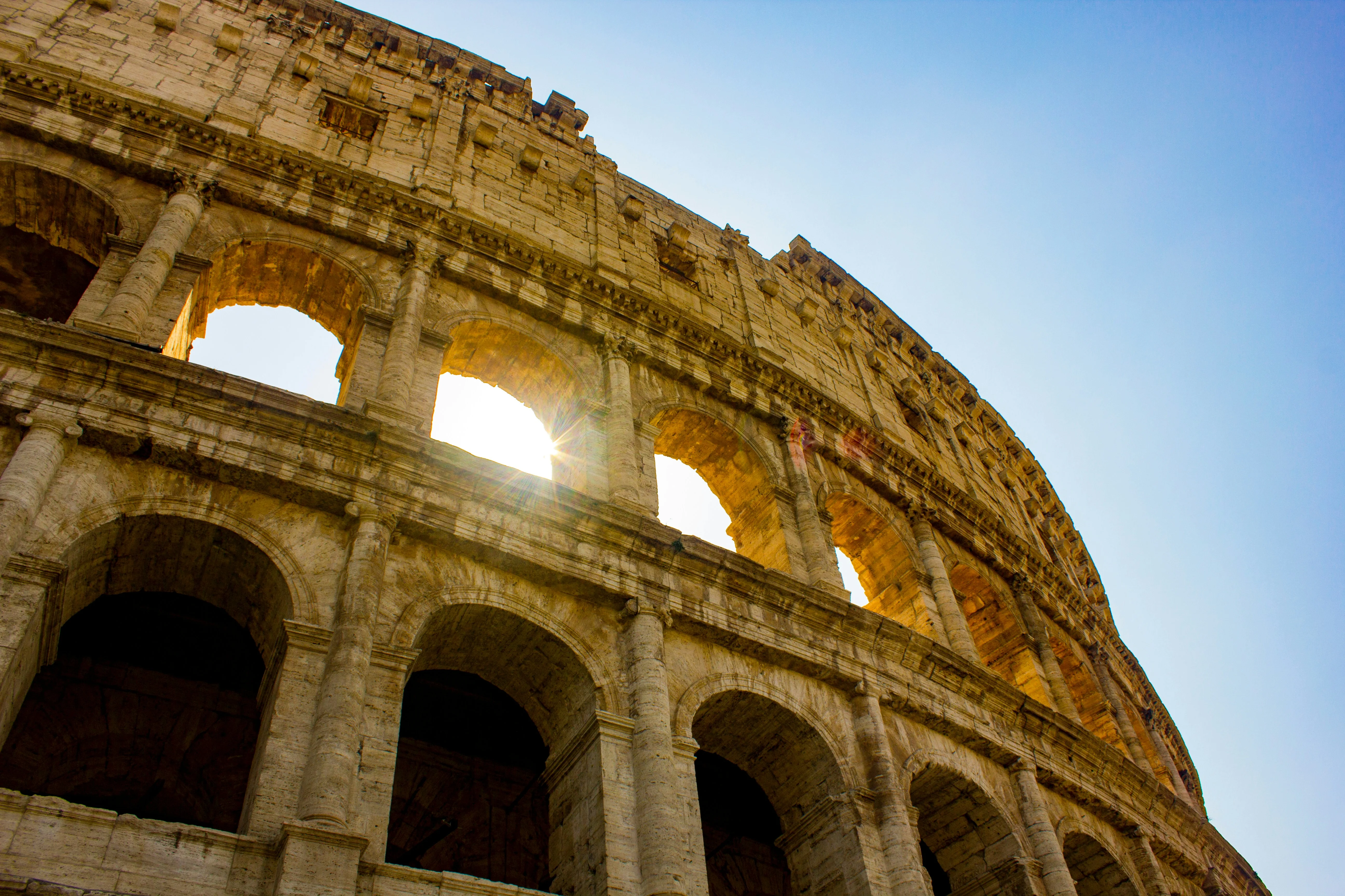 A Rooftop Romance: Sipping Prosecco with Panoramic Views in Rome Image 3