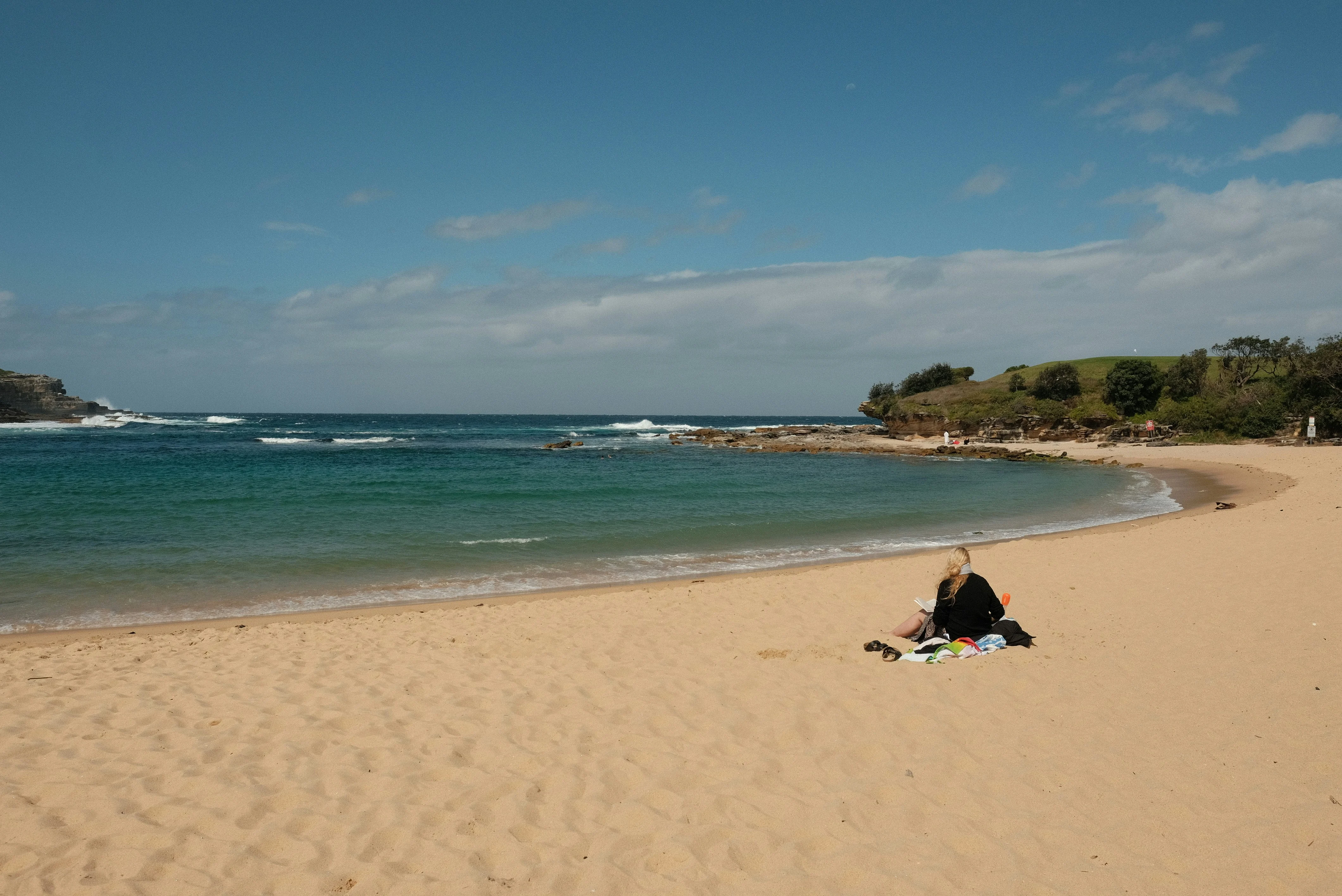 Romantic Anchorages: Discover Hidden Bays Near Sydney Perfect for Couples Image 1