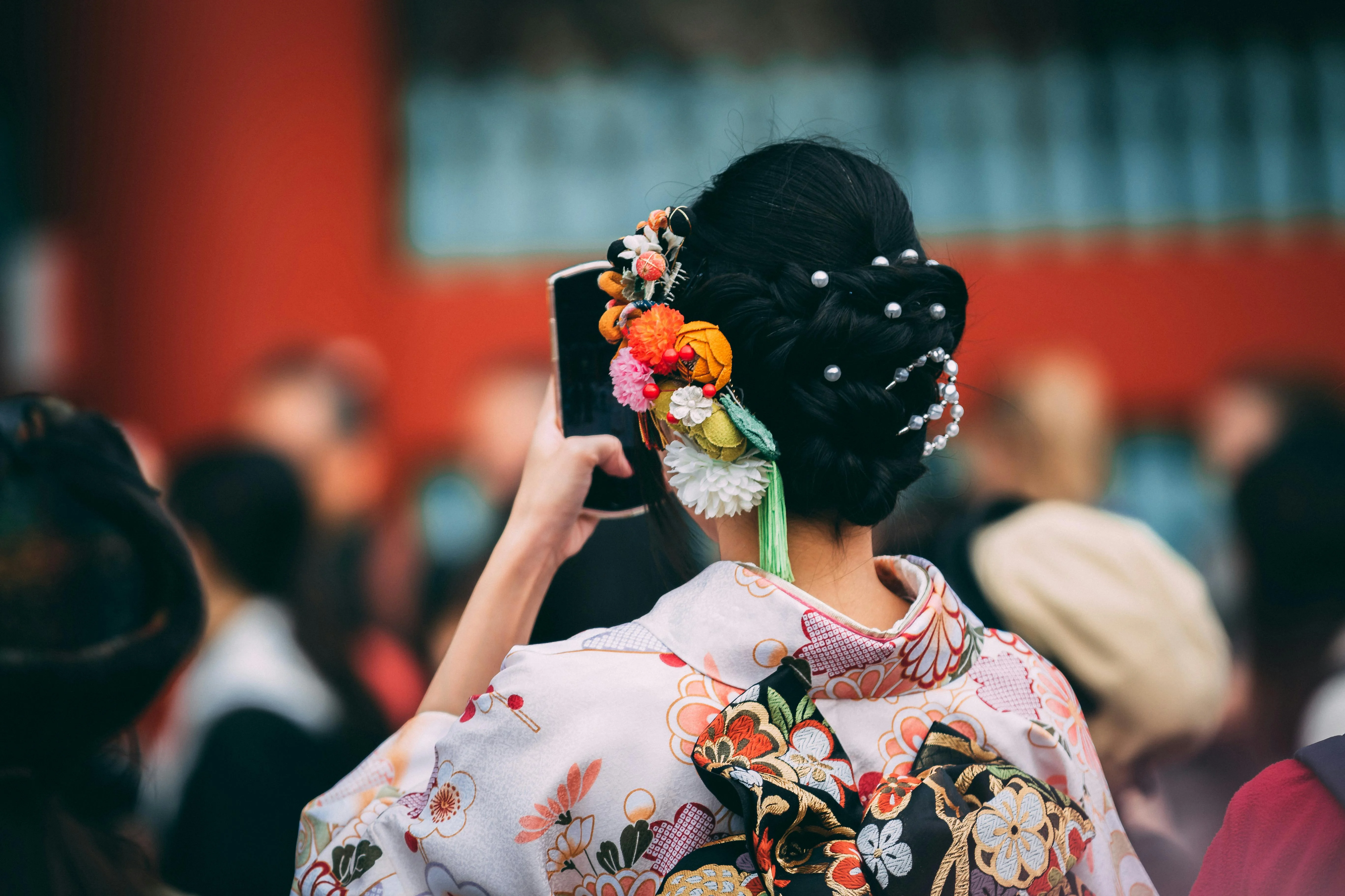 From Kimonos to Streetwear: A Fashion Lifestyle Guide to Nara's Shopping Streets Image 3