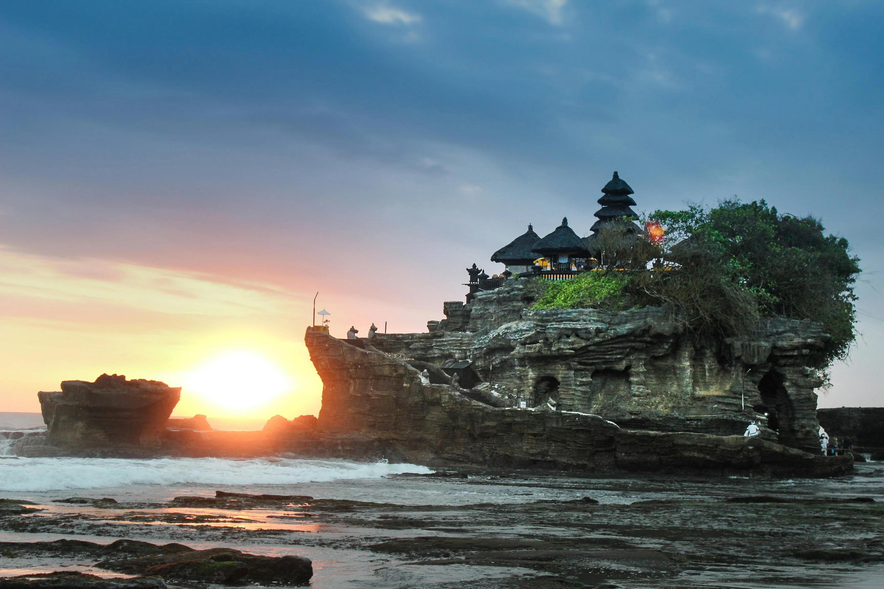 Cultural Reverence: Participating in Bali's Eco-Conscious Festivals