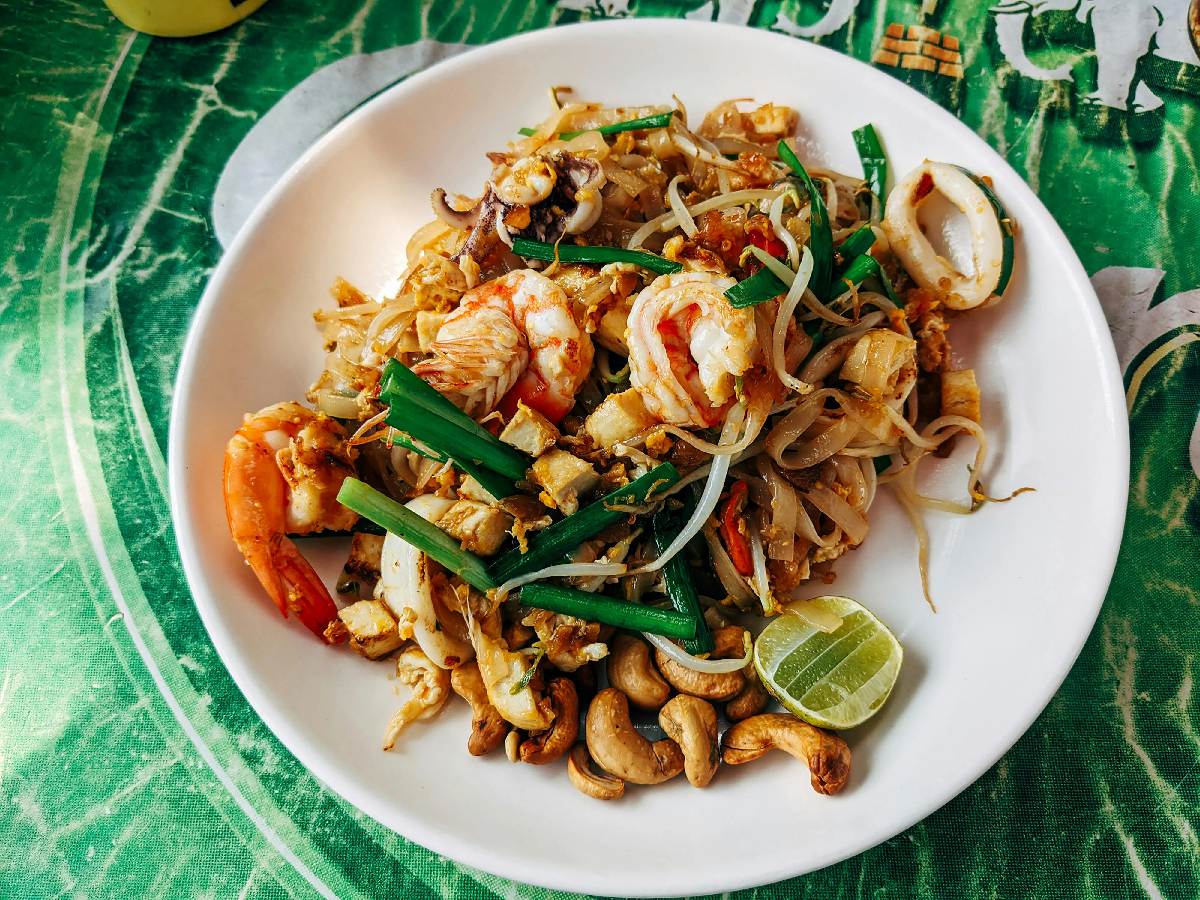 Tantalizing Thai Dishes: Budget-Friendly Eats for Accessible Travelers