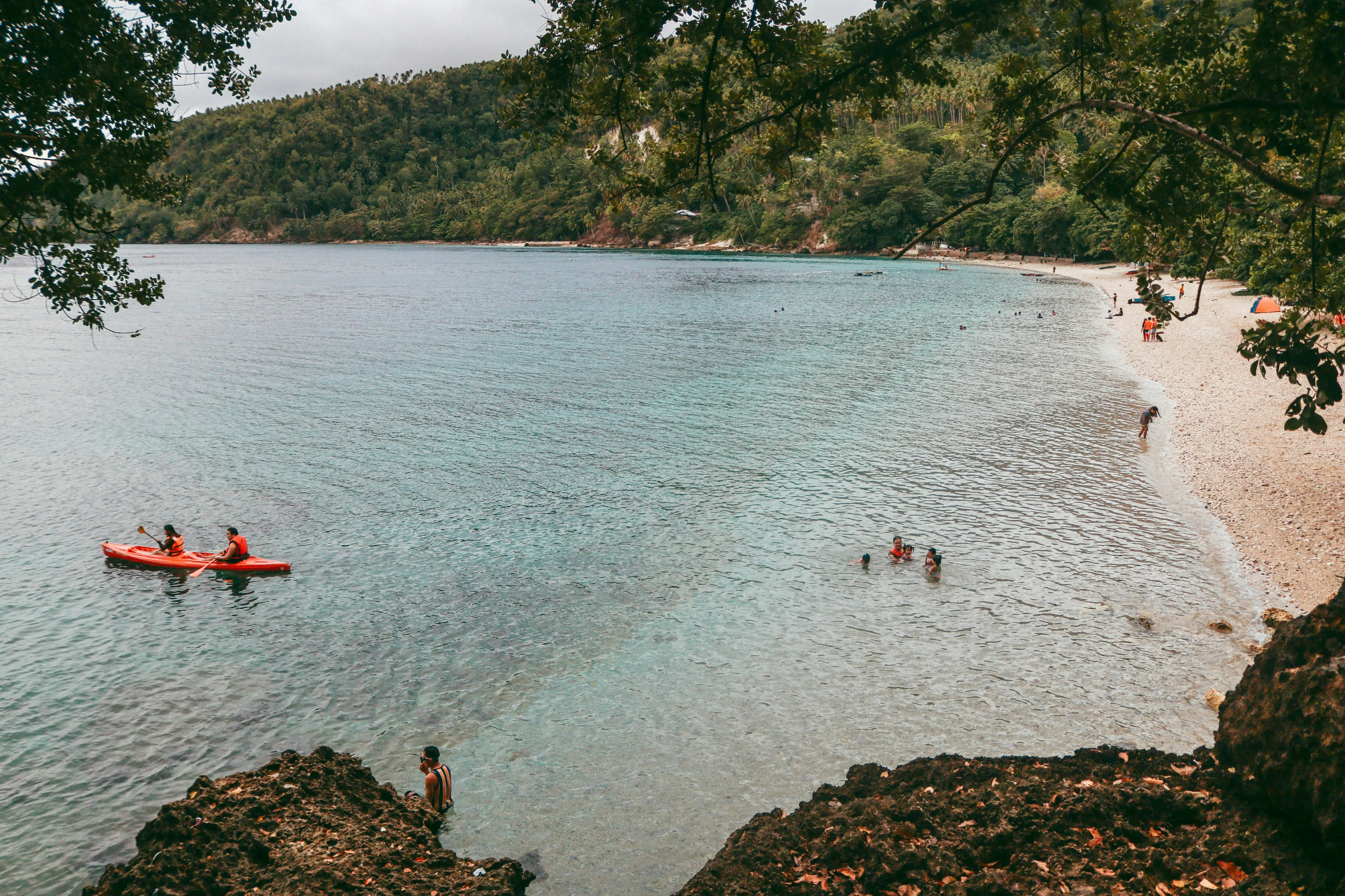 Sailing into Sunset: Perfect Cruise Moments for Couples in the Philippines Image 1