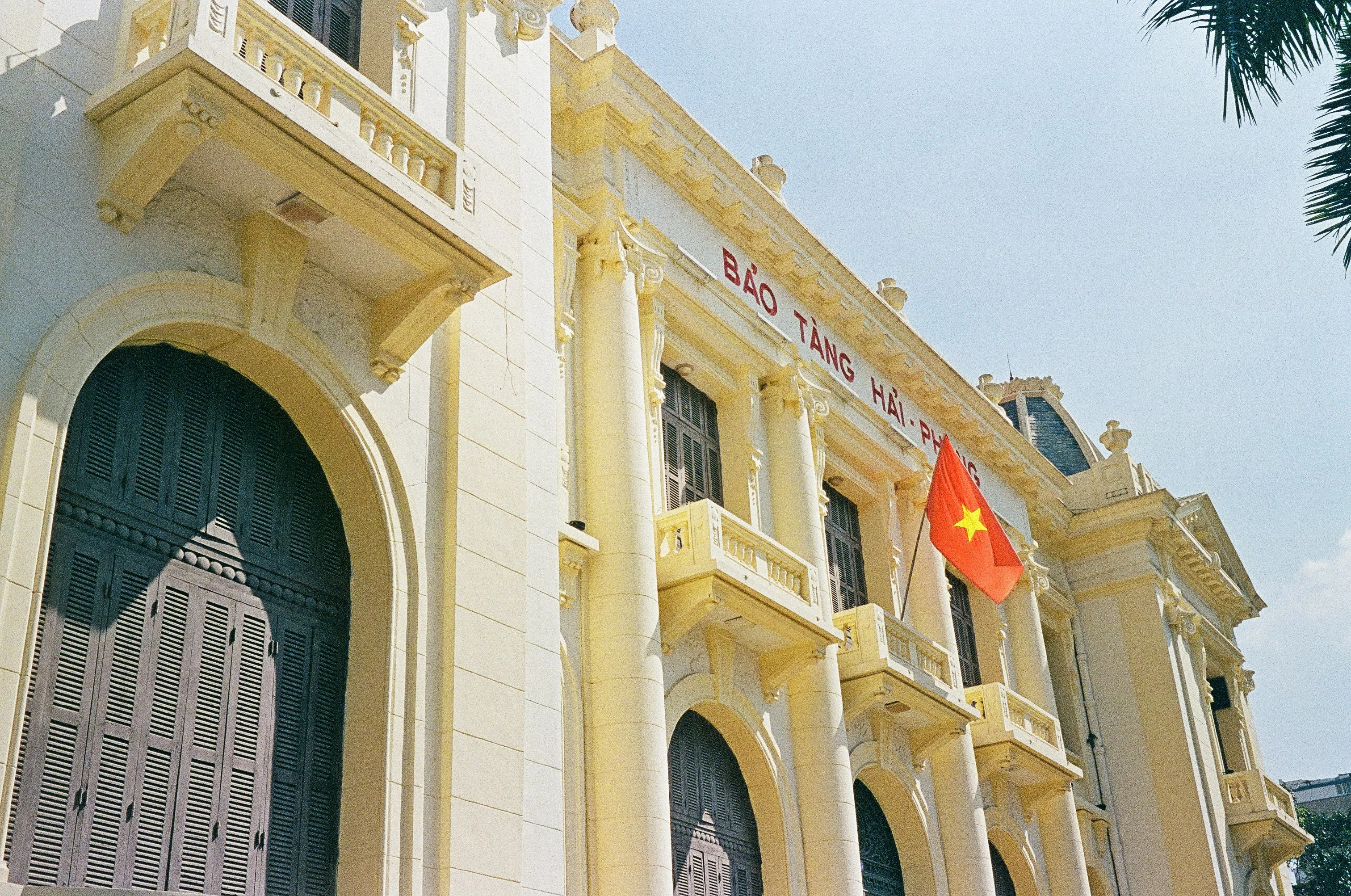 Historical Footprints: Walking Through Saigon's Colonial Past Image 3