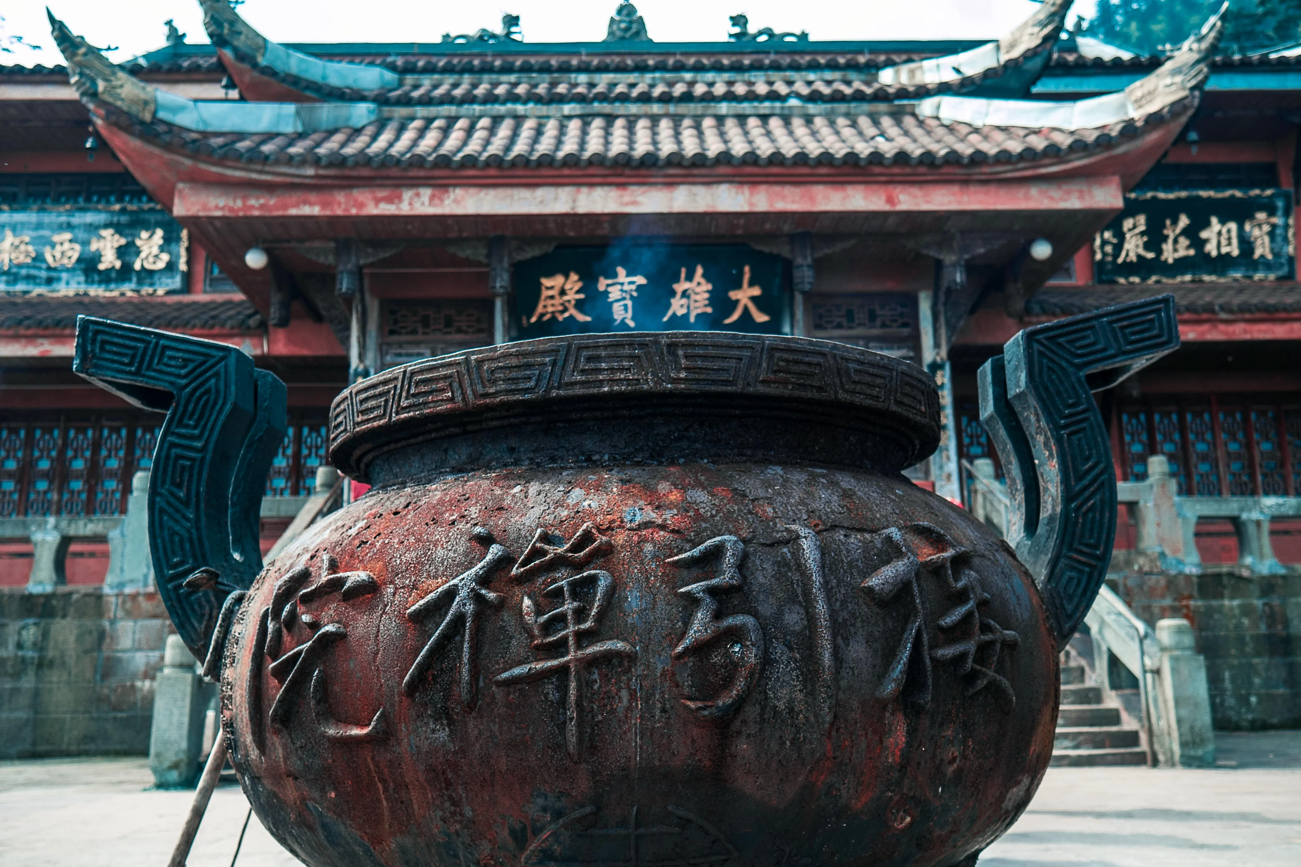 Witnessing the Majesty of Sichuan's Leshan Giant Buddha