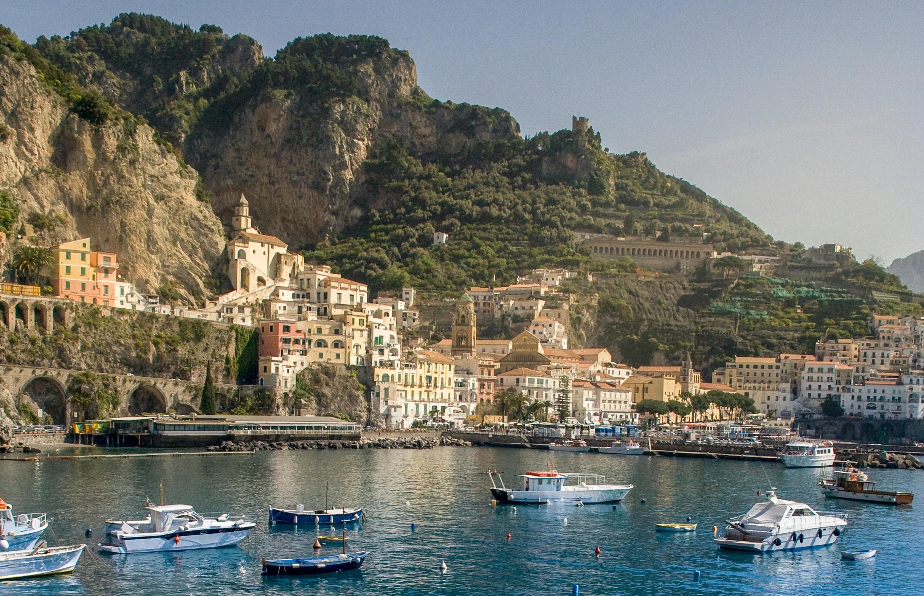 Enchanting Amalfi: Cozy Coastal Spots Perfect for Couples