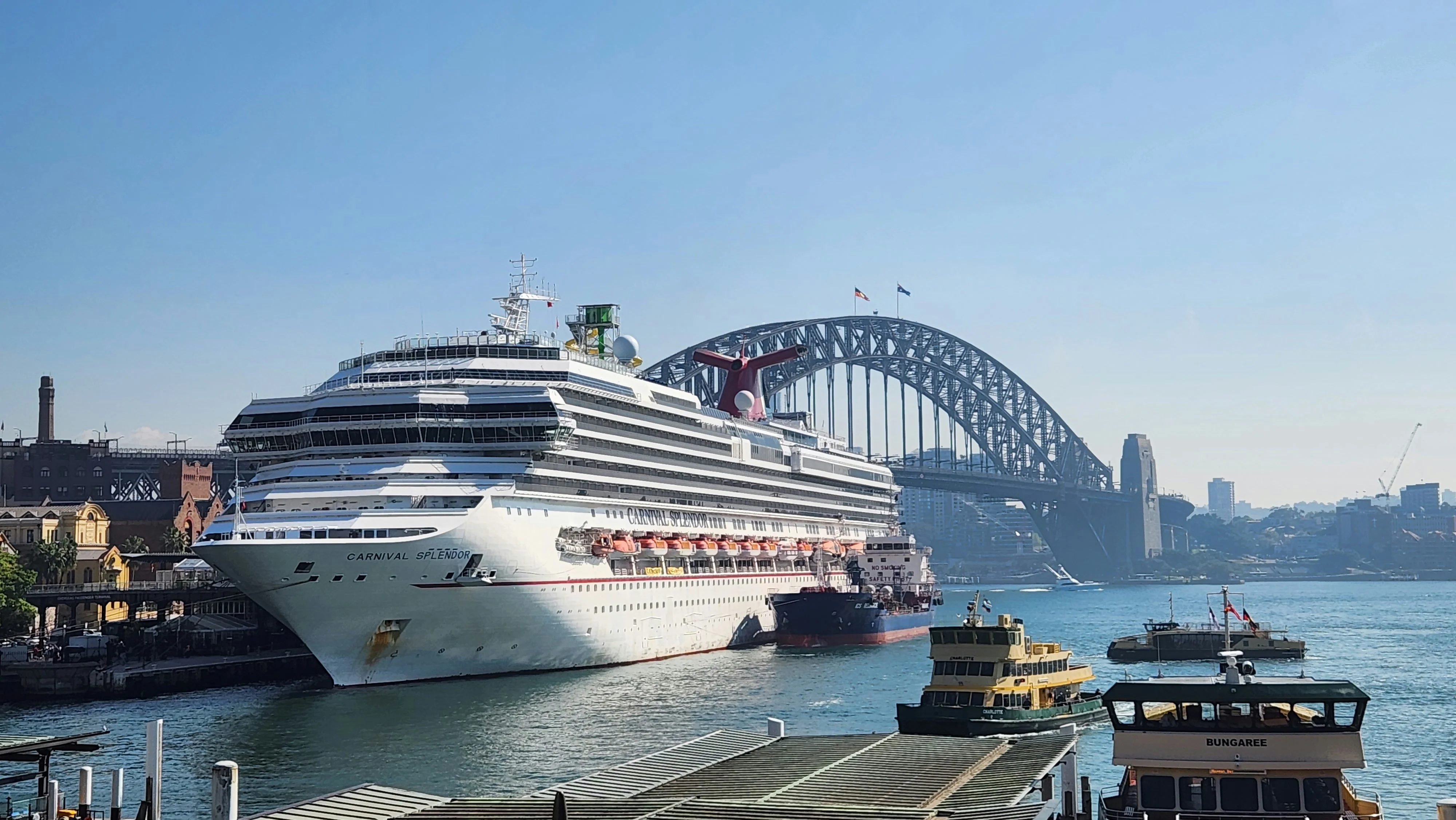 Culinary Cruises: Savour Australia's Wine and Dine Experiences Off Sydney's Shore Image 1